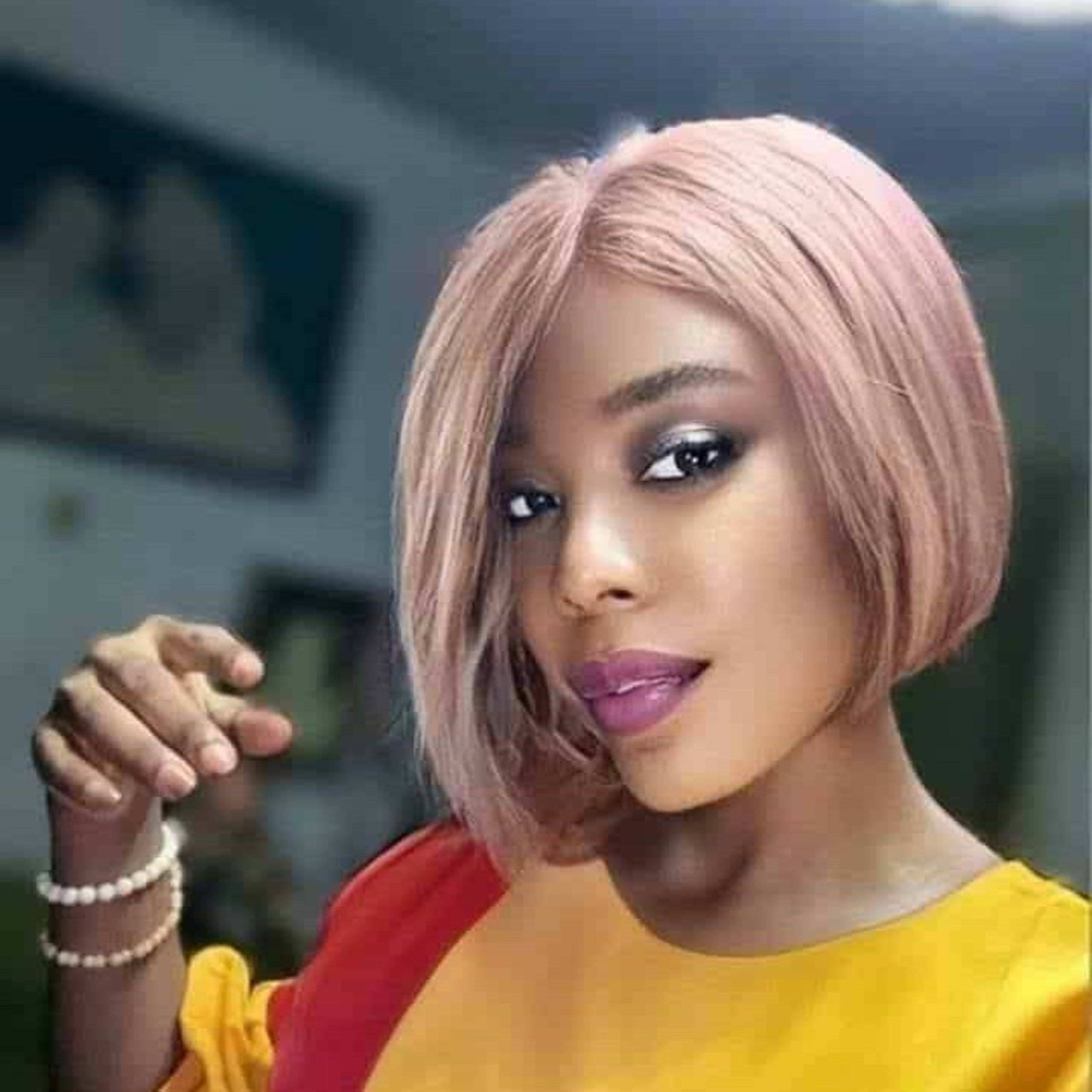 Lady reveals the activities in Asaba film sets following the death of Junior Pope  episode artwork
