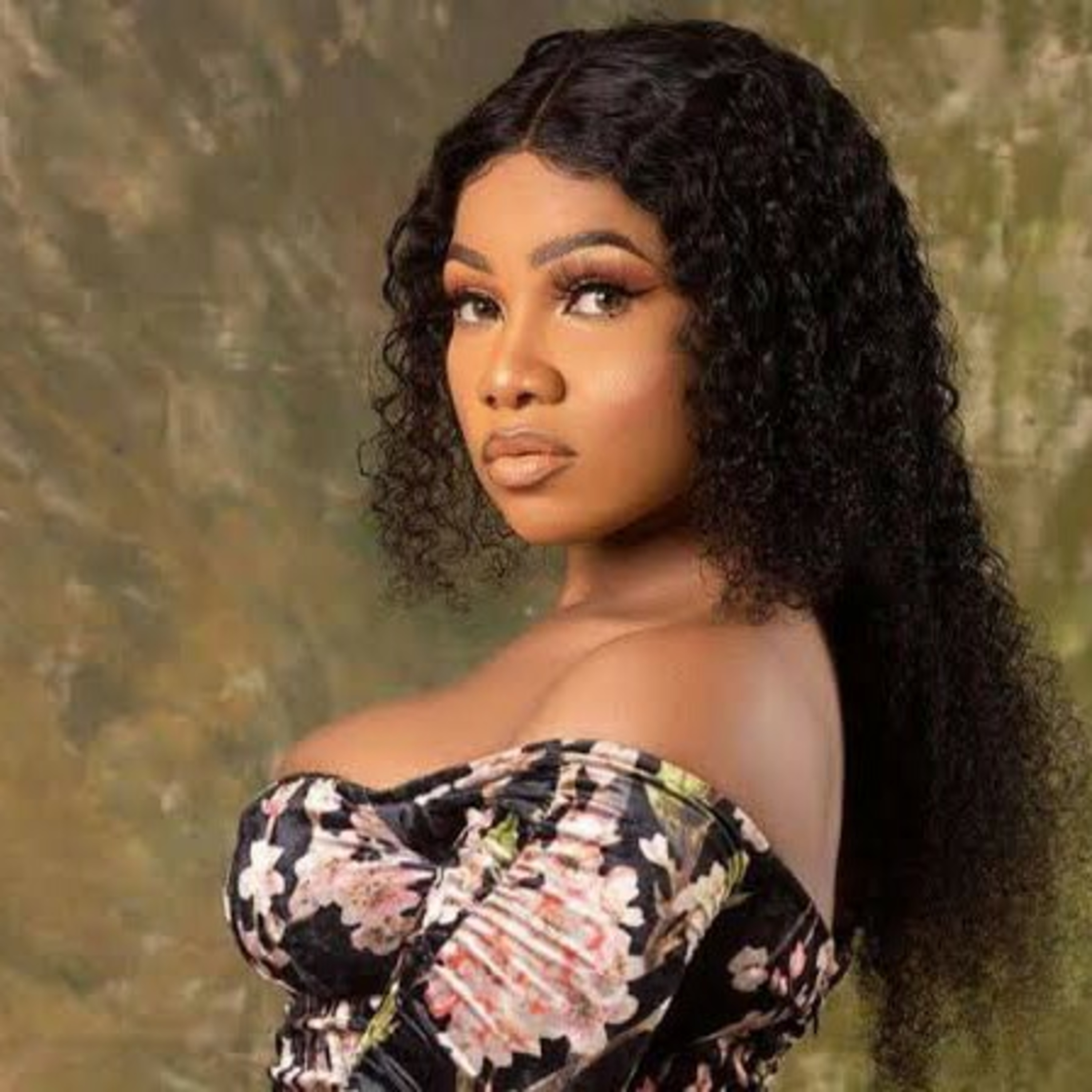 BBNaija Tacha tired of dating Nigerian men episode artwork