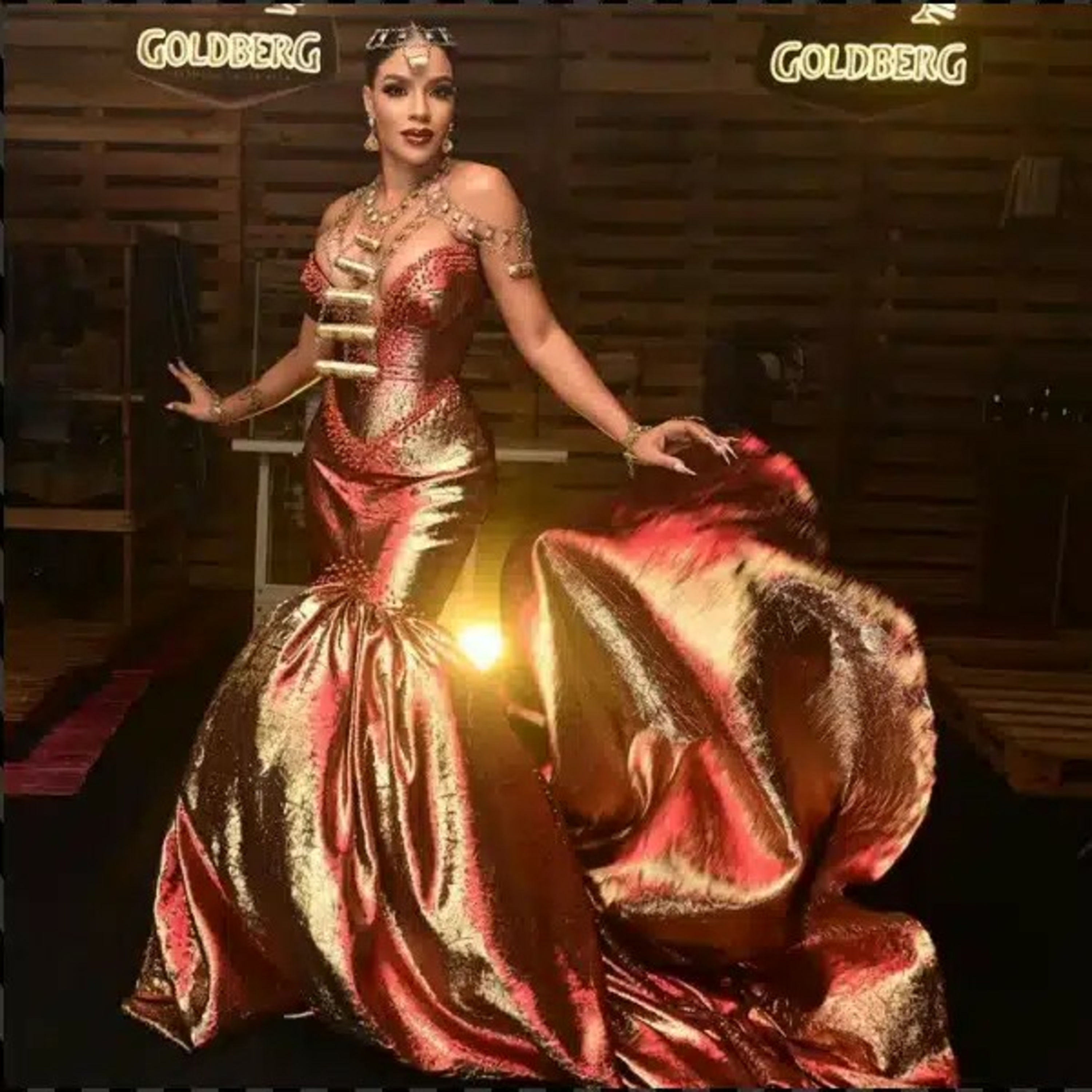 BBNaija Venita Akpofure wins the Best Dressed Female at the recently concluded AMVCA Cultural Day. episode artwork