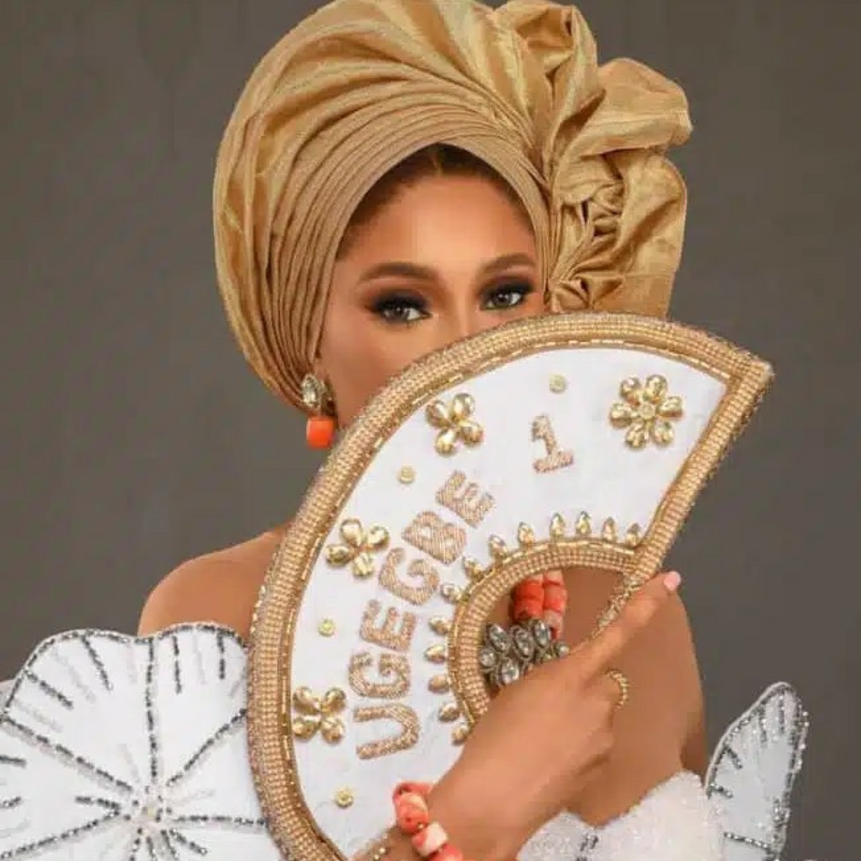 Singer Flavour's wife Sandra Okagbue pay tribute to father-in-law.