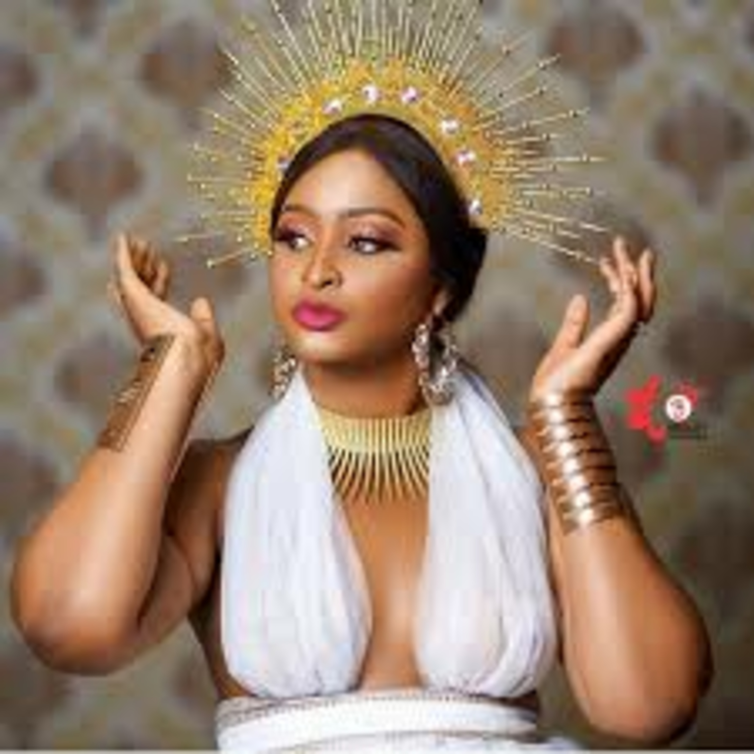 Actress Etinosa Idemudia advices her colleagues considering participating in podcasts.