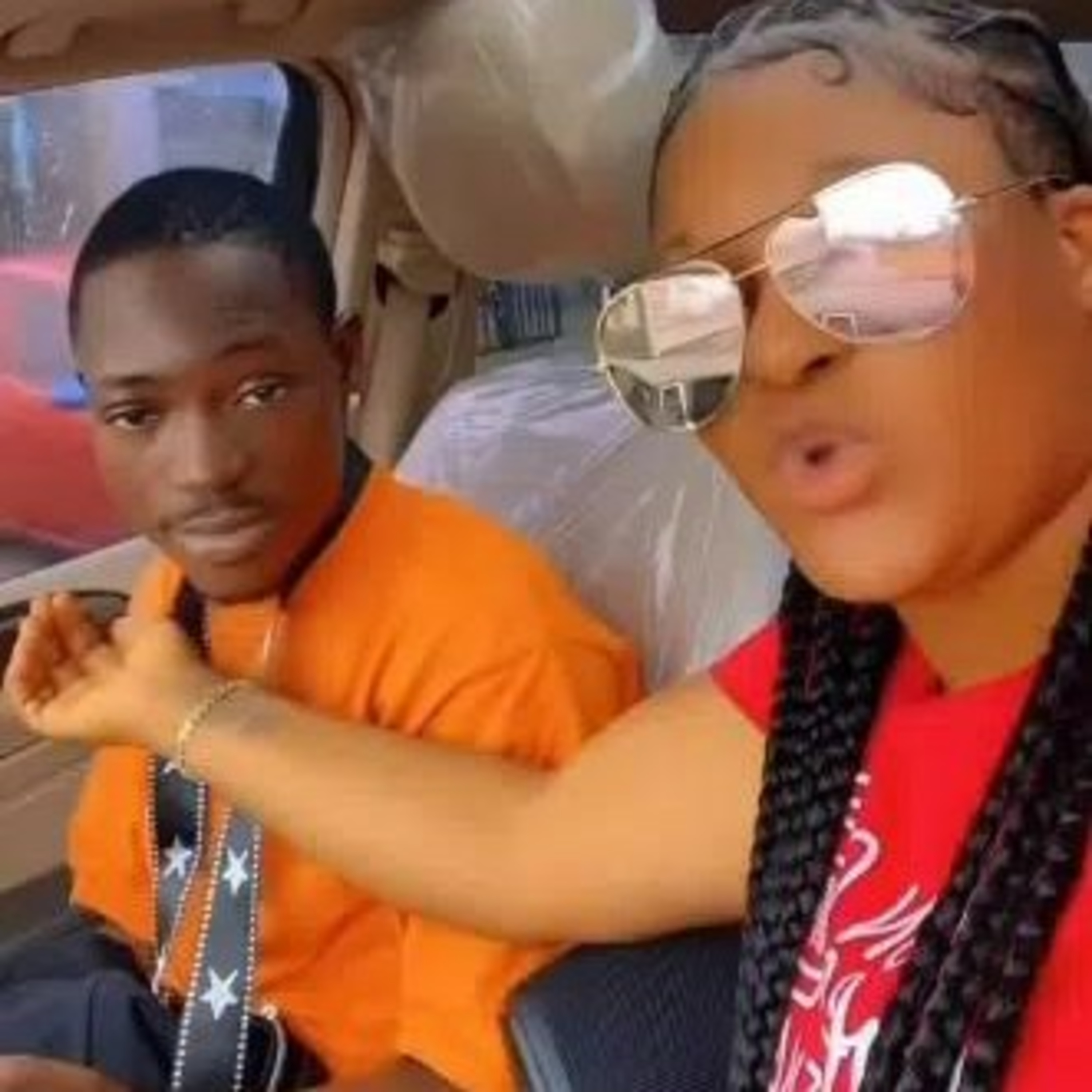 Singer Portable blasts DJ Chicken for not taking good care of his wife.