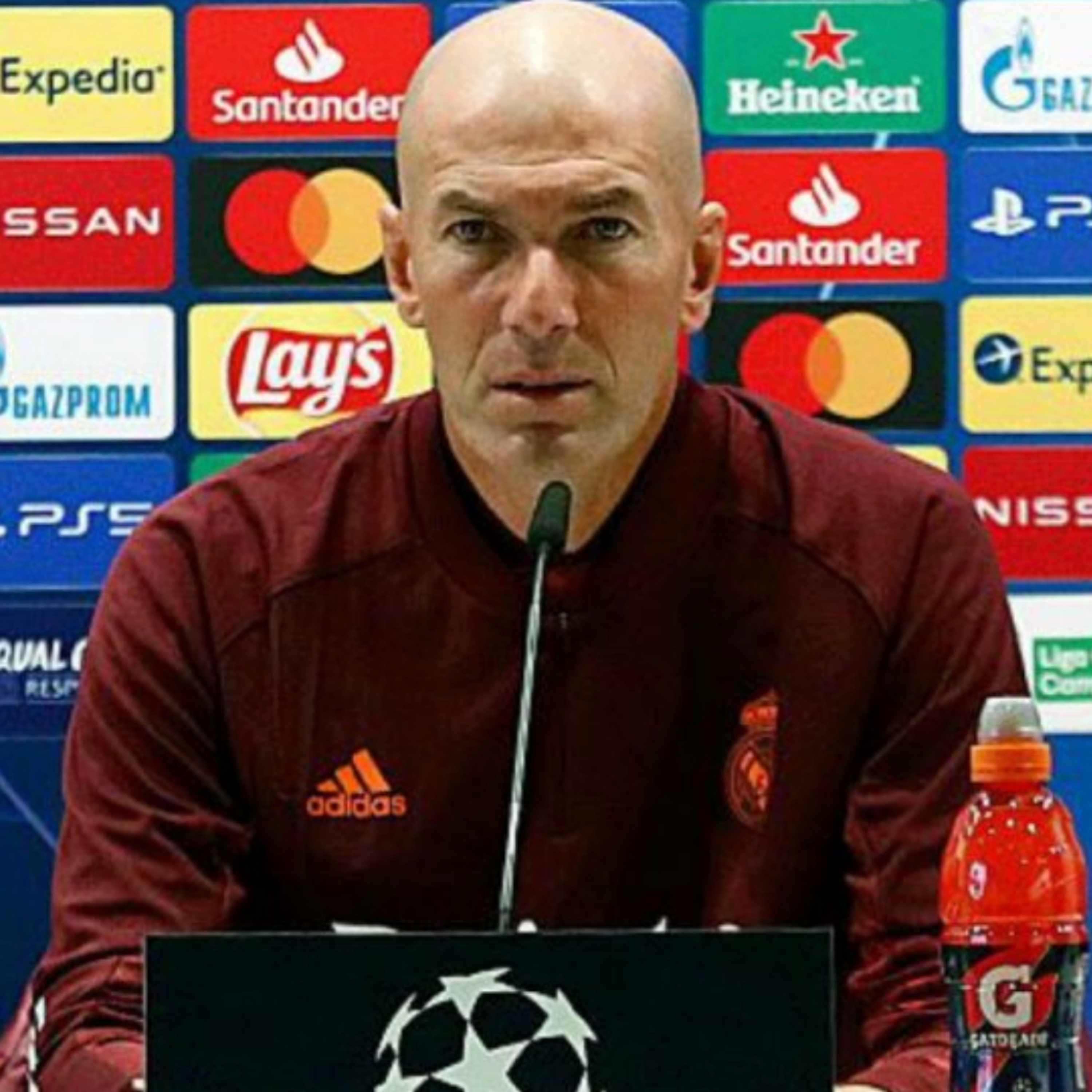 Zidane Pre Match v Borussia MGB 