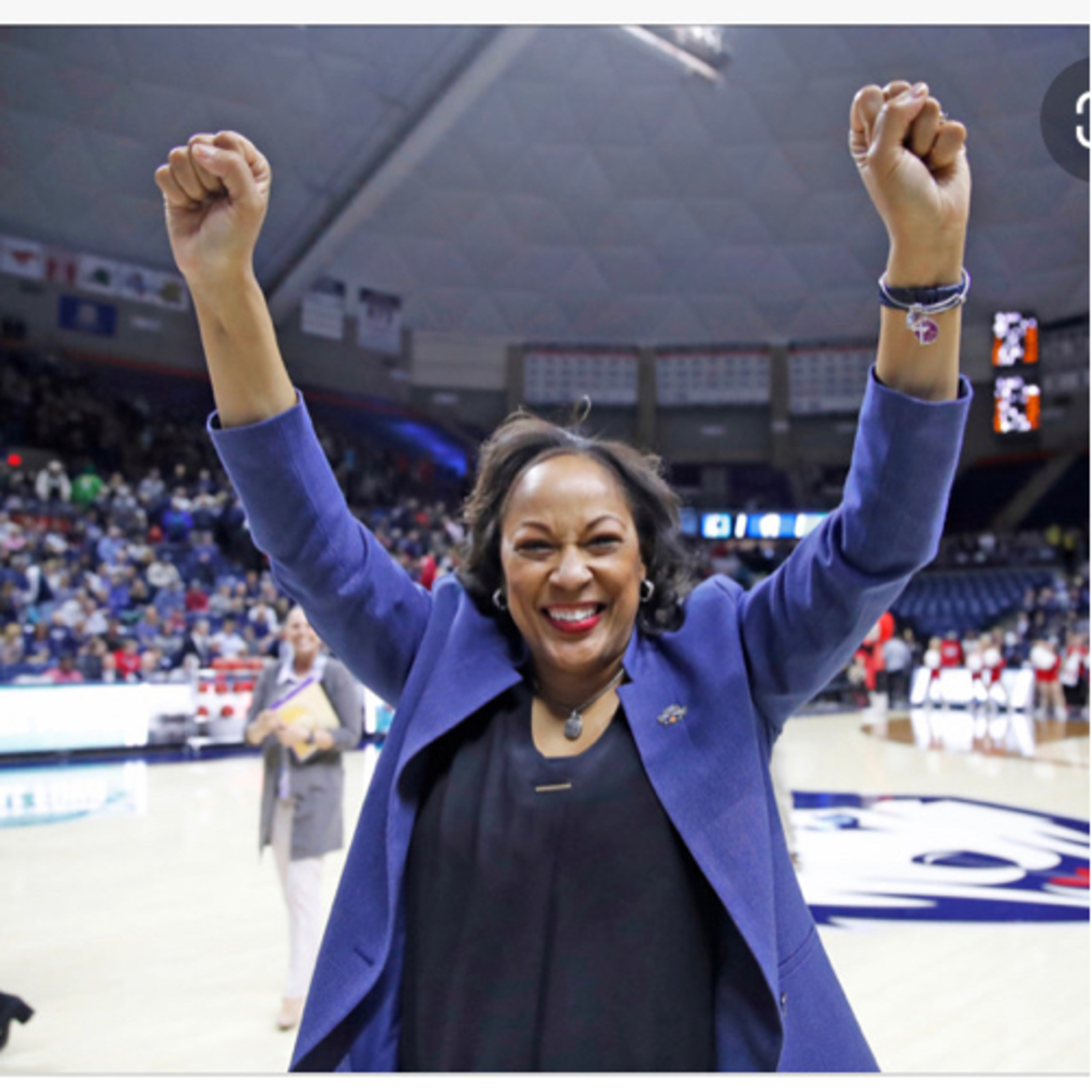 Buffalo Head Coach Felisha Legette-Jack episode artwork