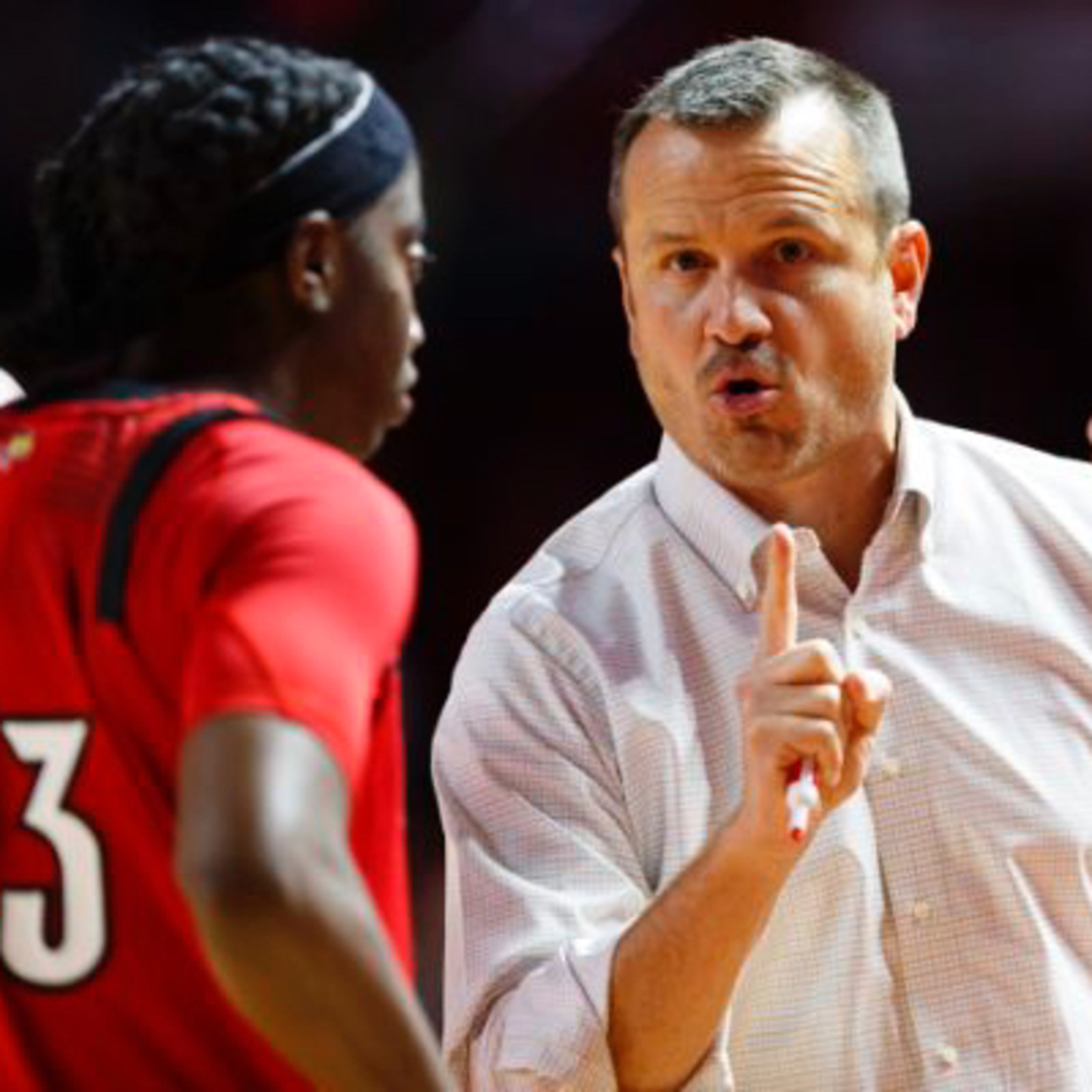 Louisville Head Coach Jeff Walz episode artwork