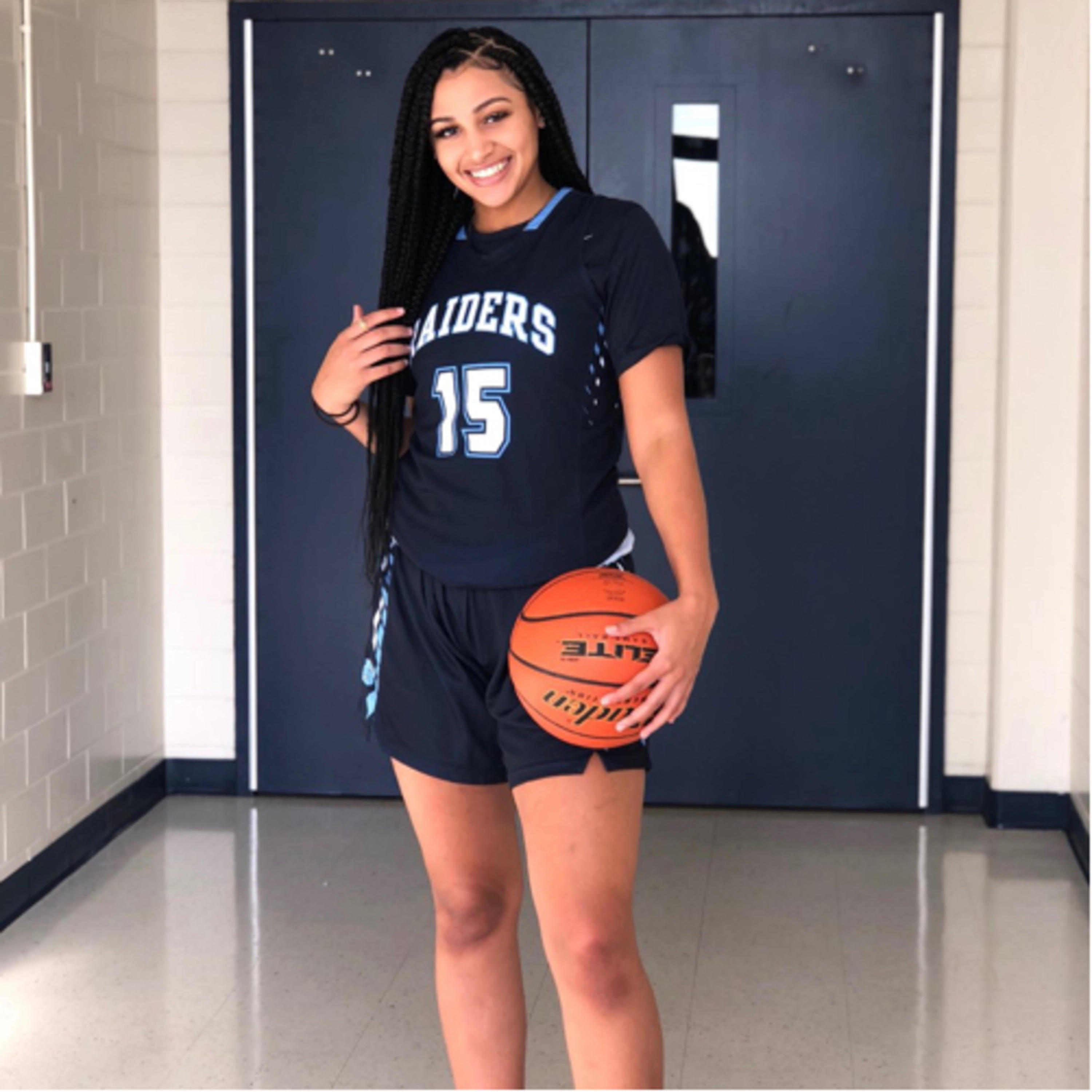 2020 Alabama Signee Guard Myra Gordon  episode artwork