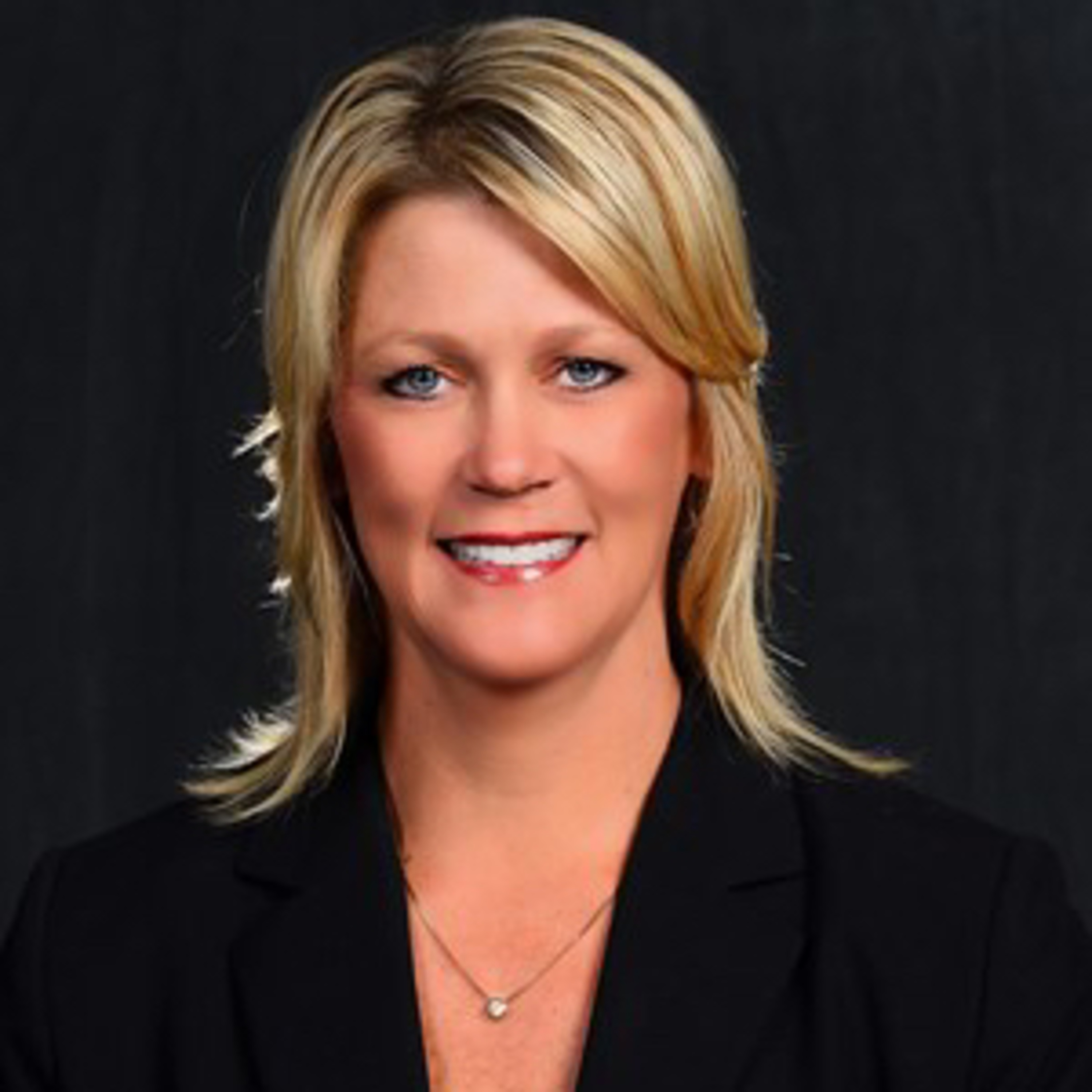 Central Florida Head Coach Katie Abrahamson-Henderson episode artwork