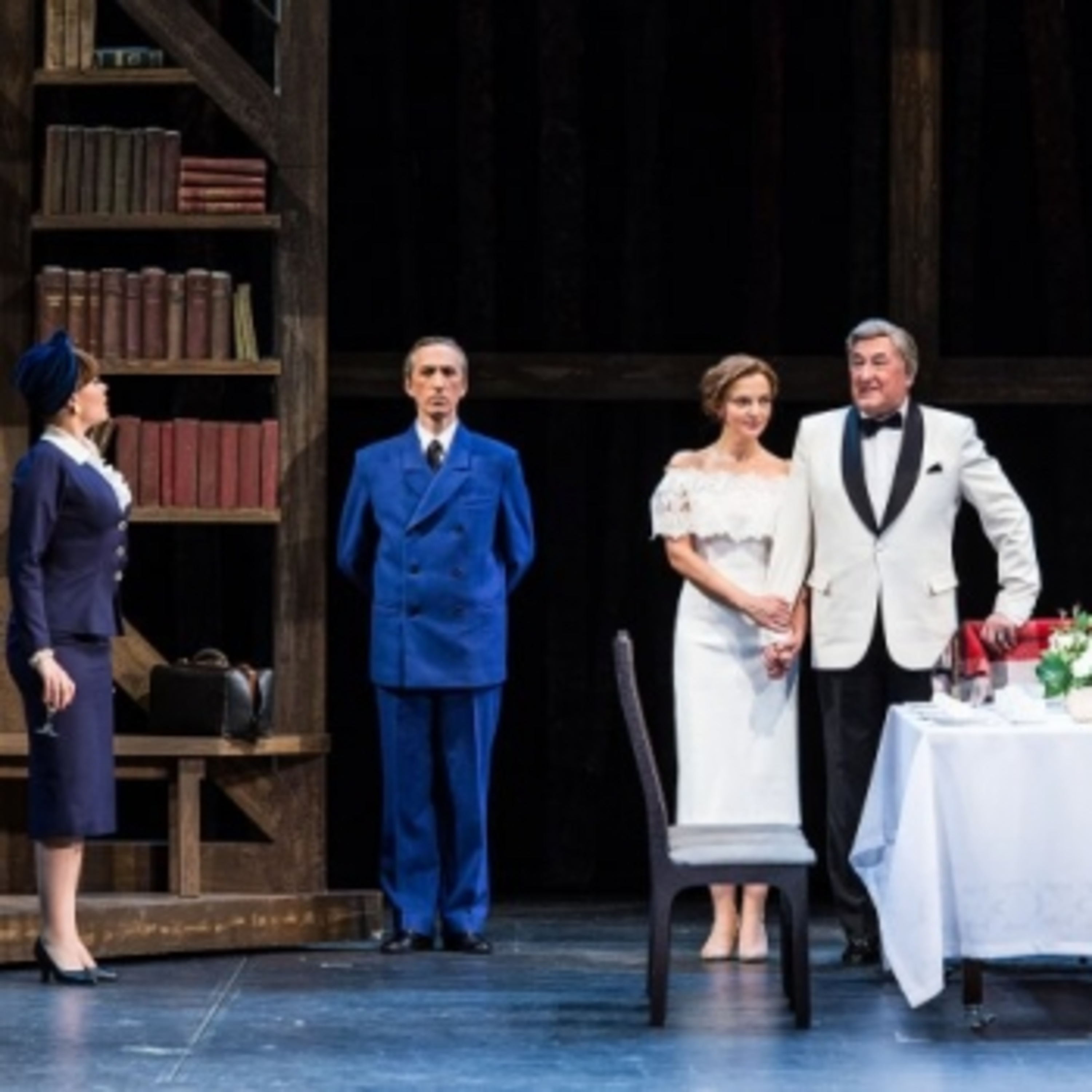 Радиотеатр (Radiotheater)