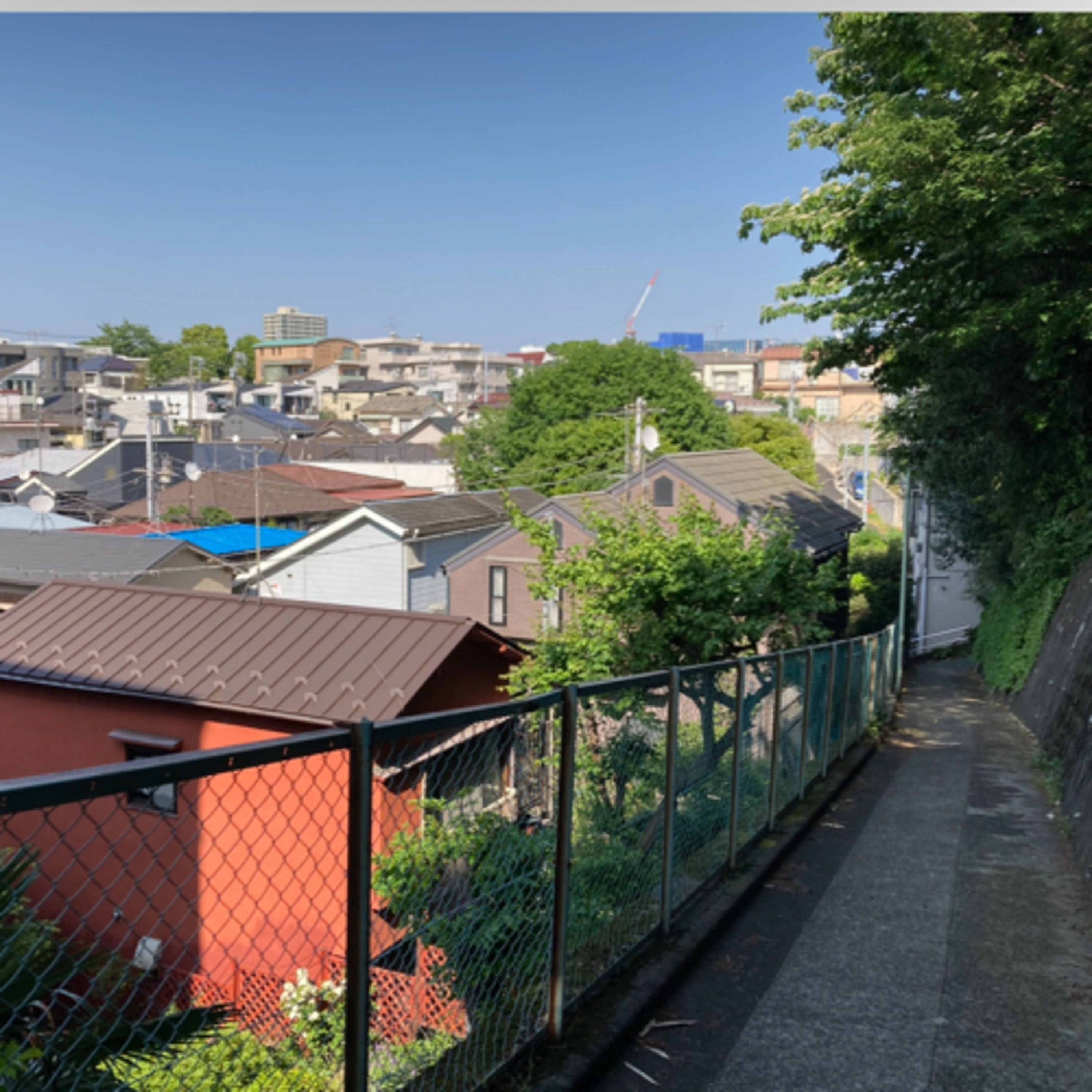 【binaural】 Residential area near the ring road on a very hot day