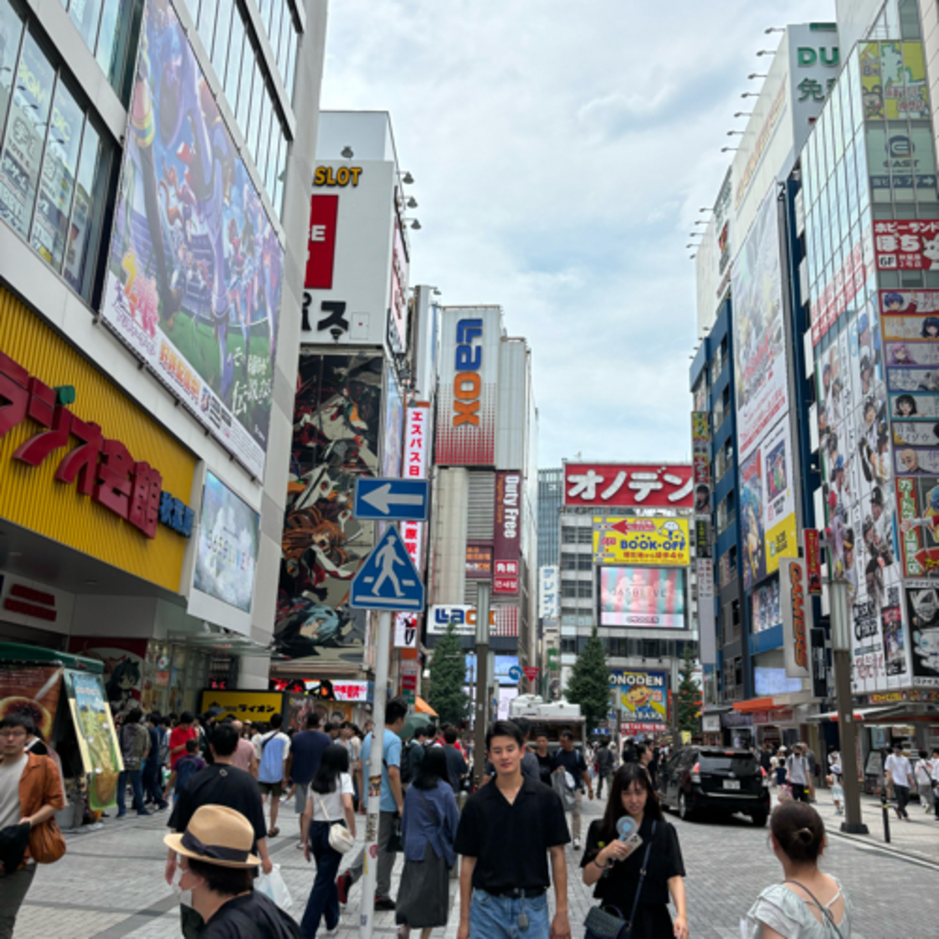 【binaural】Akihabara Stroll : Part1