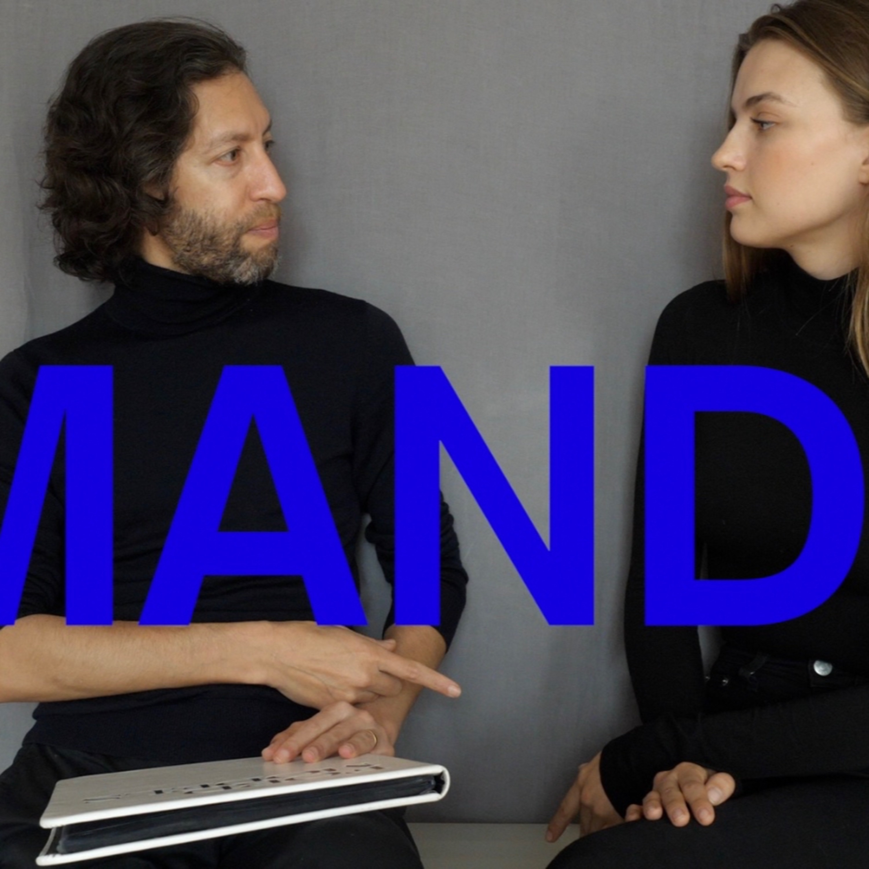 Amanda Mondale Fashion 