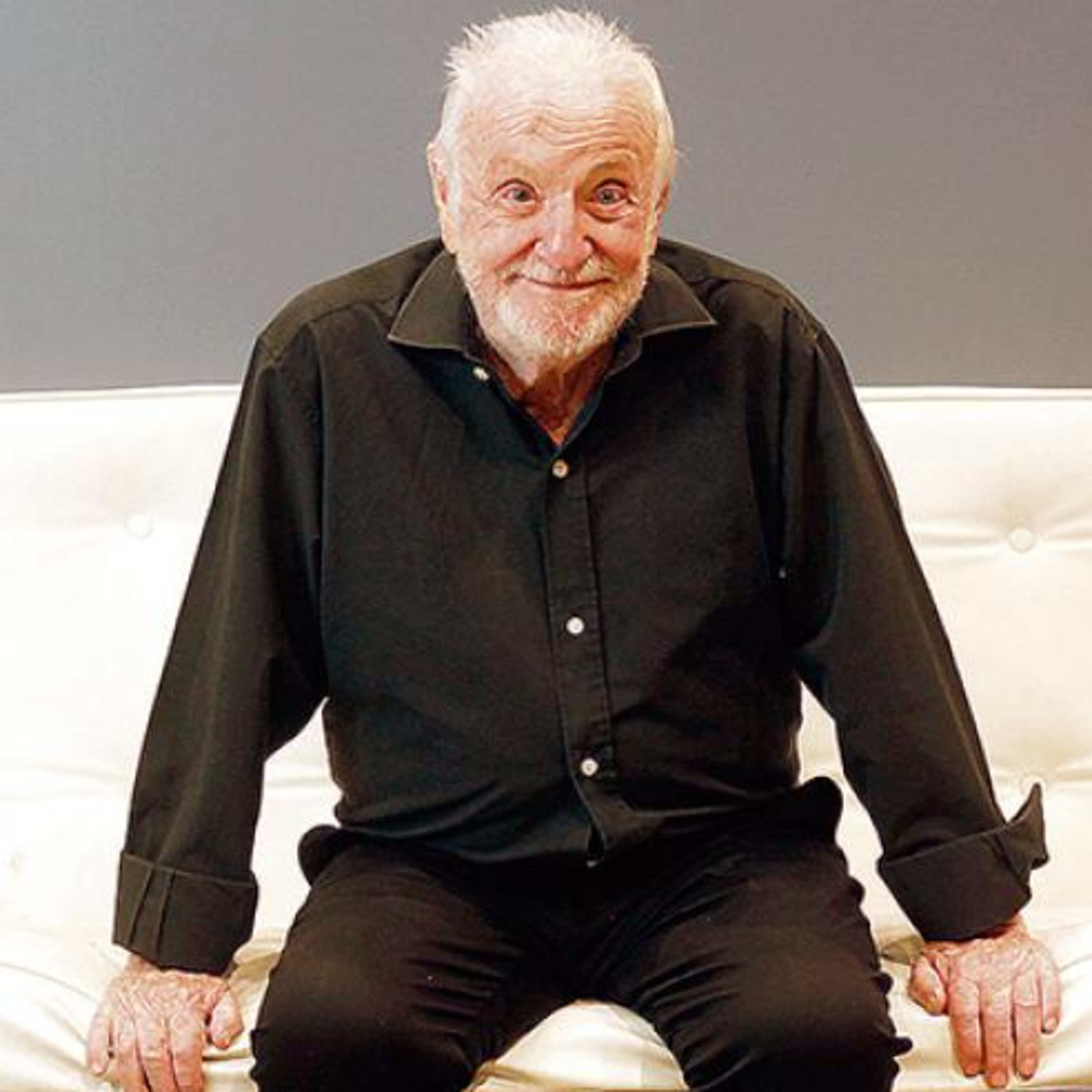 Pepe Soriano lee a González Tuñón, Cardenal, Manzi y Gené