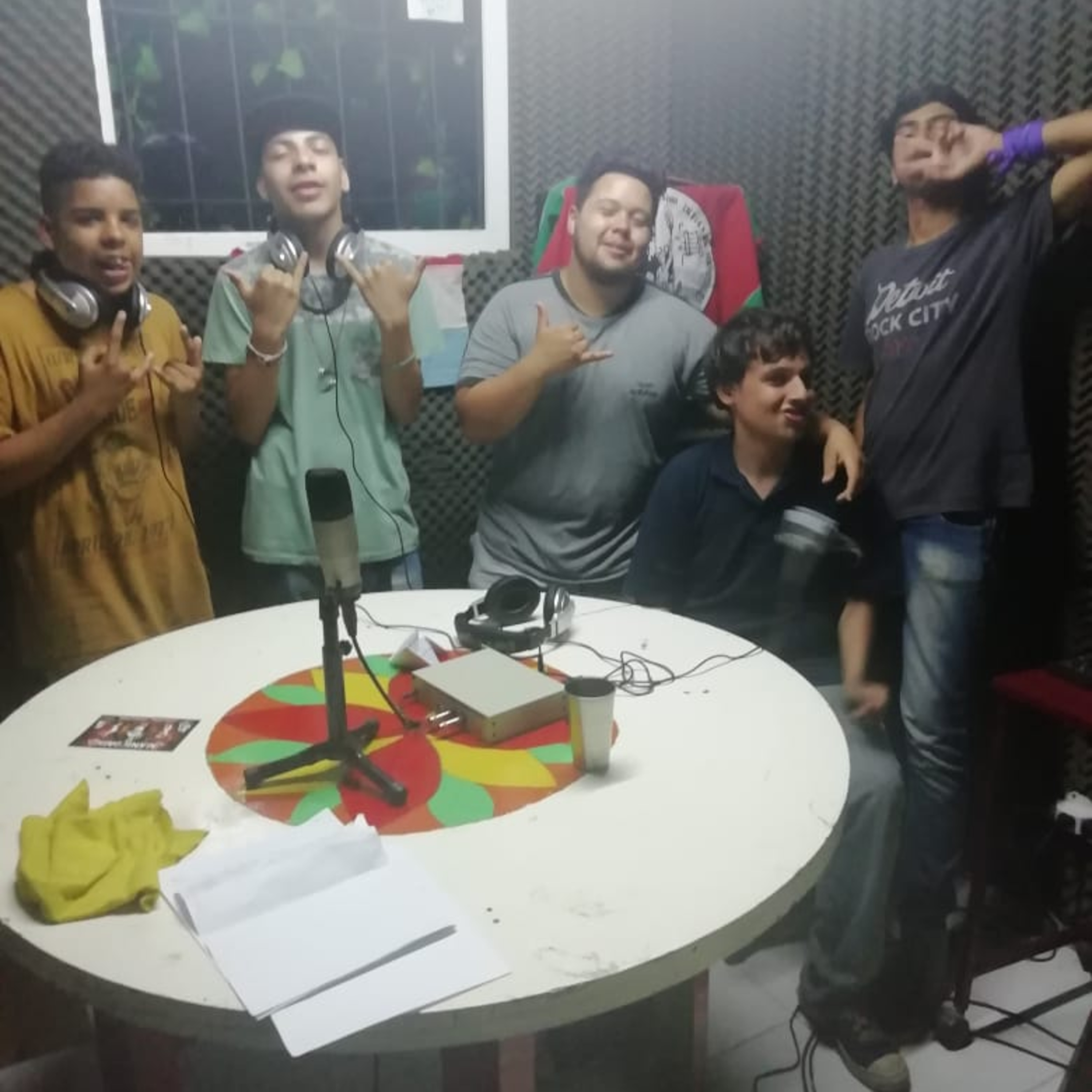 POCAS PULGAS PODCAST
