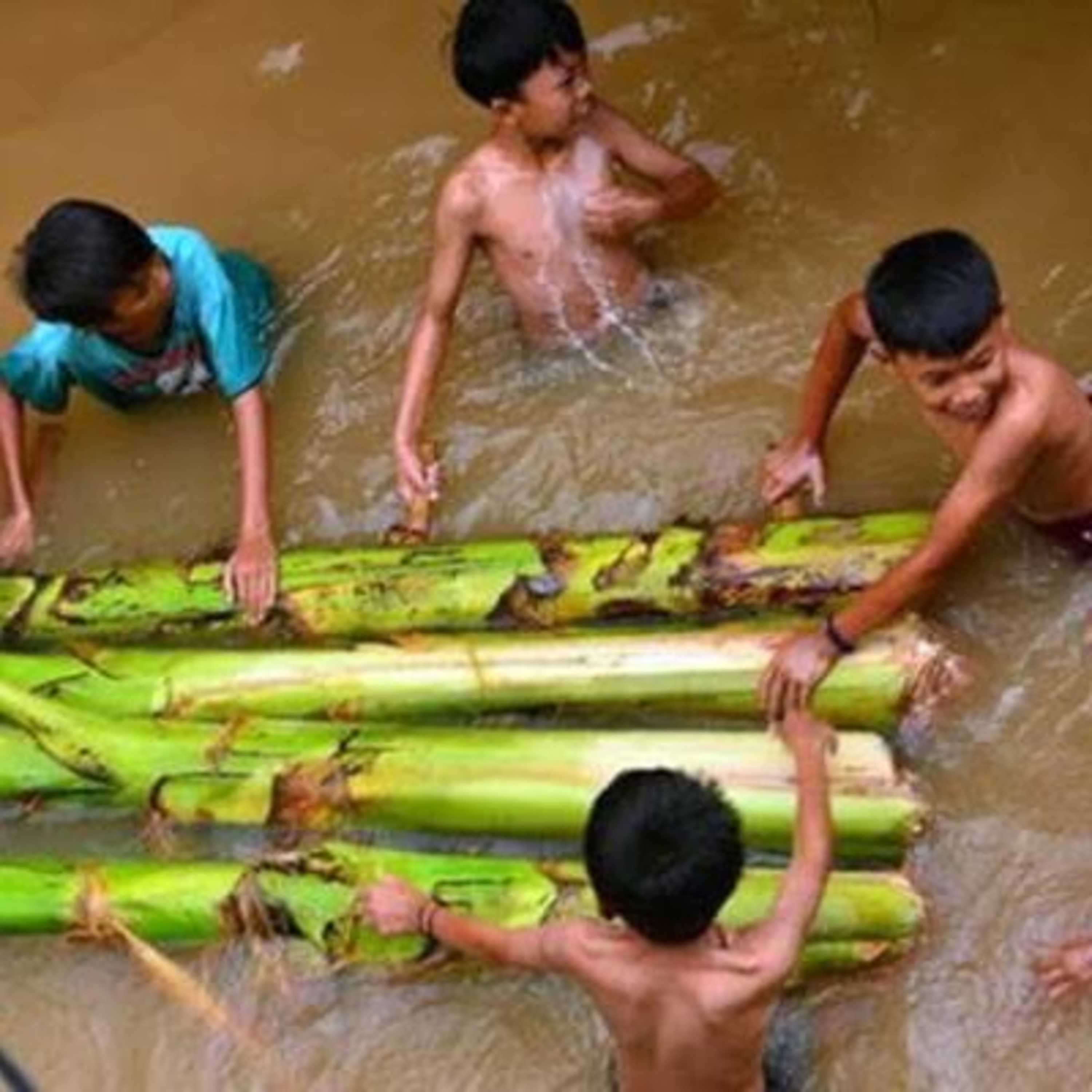 Siapa yang kecil?