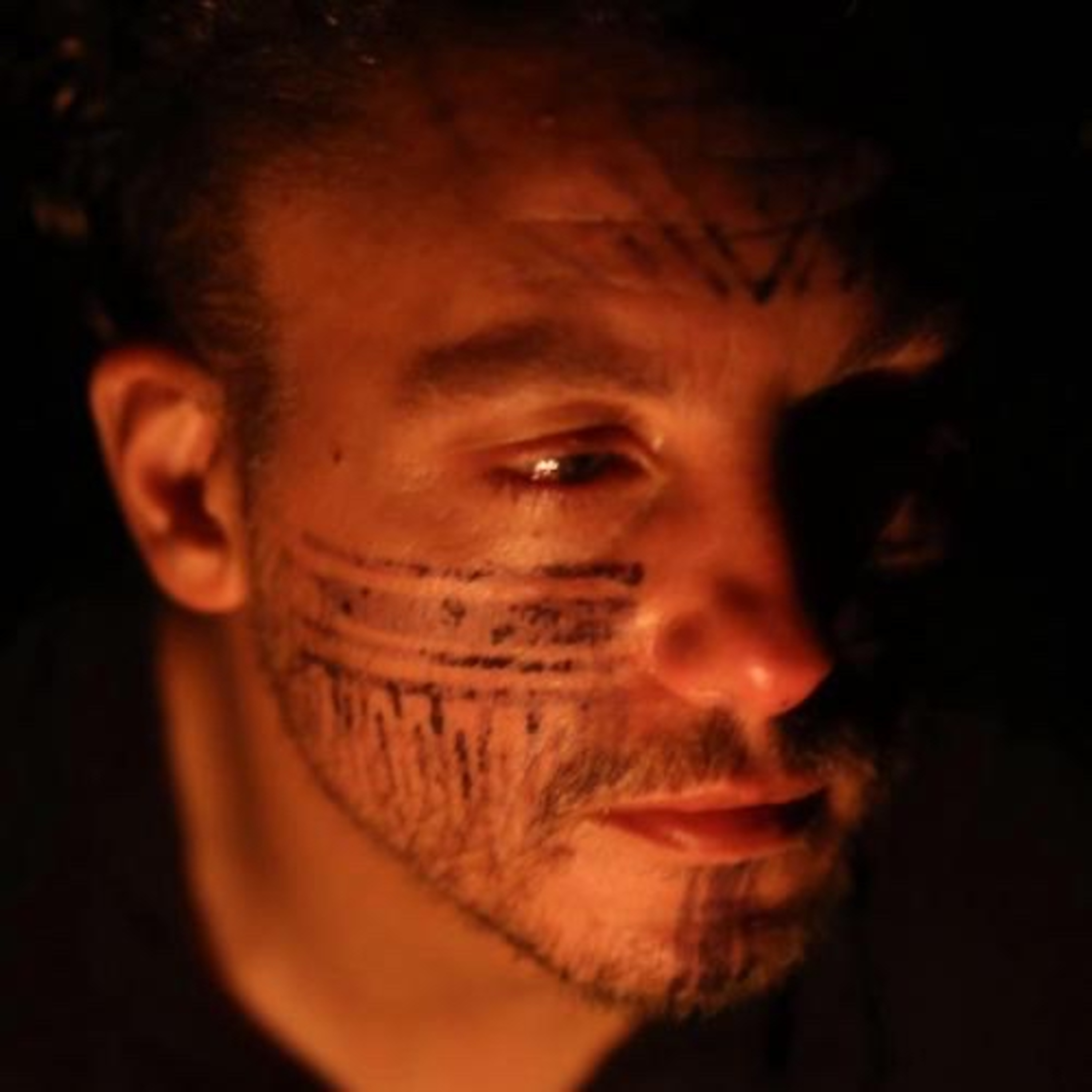 Arte sensorial e interactivo - Julian Coraggio  episode artwork