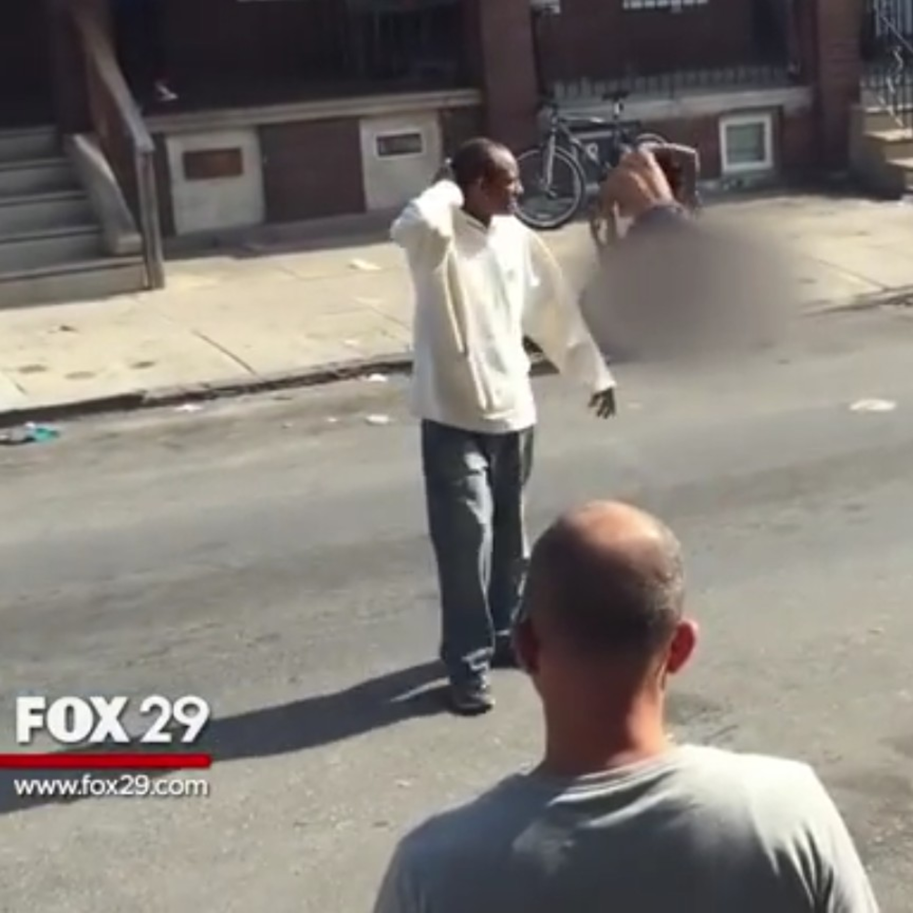 Man beats a woman while ppl watch episode artwork