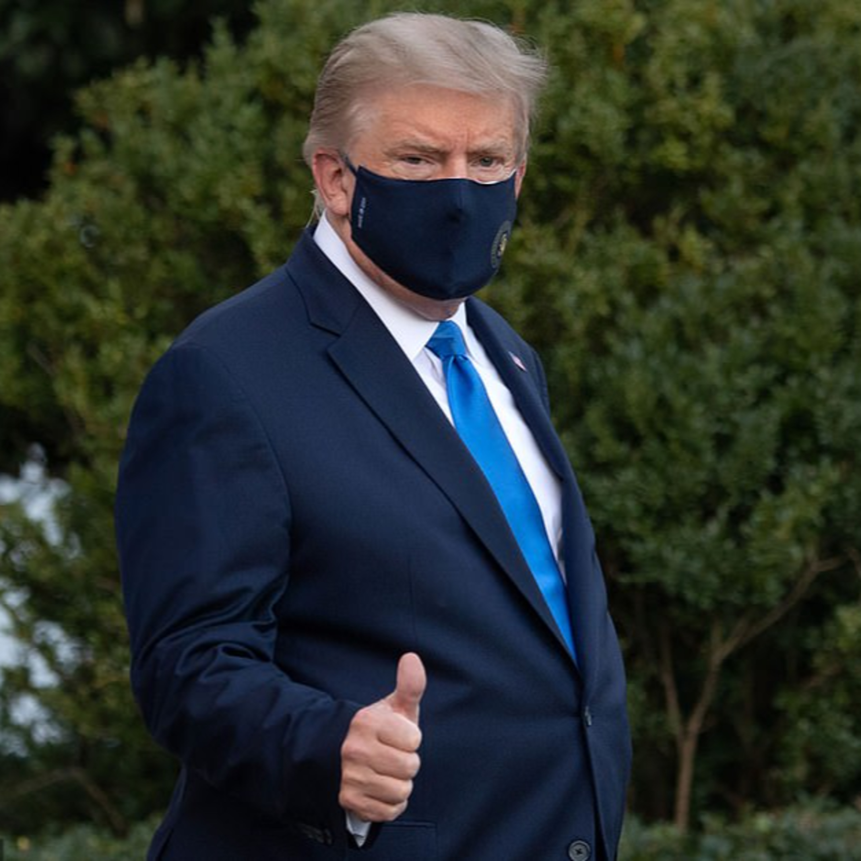 DONALD TRUMP ON OXYGEN AFTER POSITIVE TEST  episode artwork