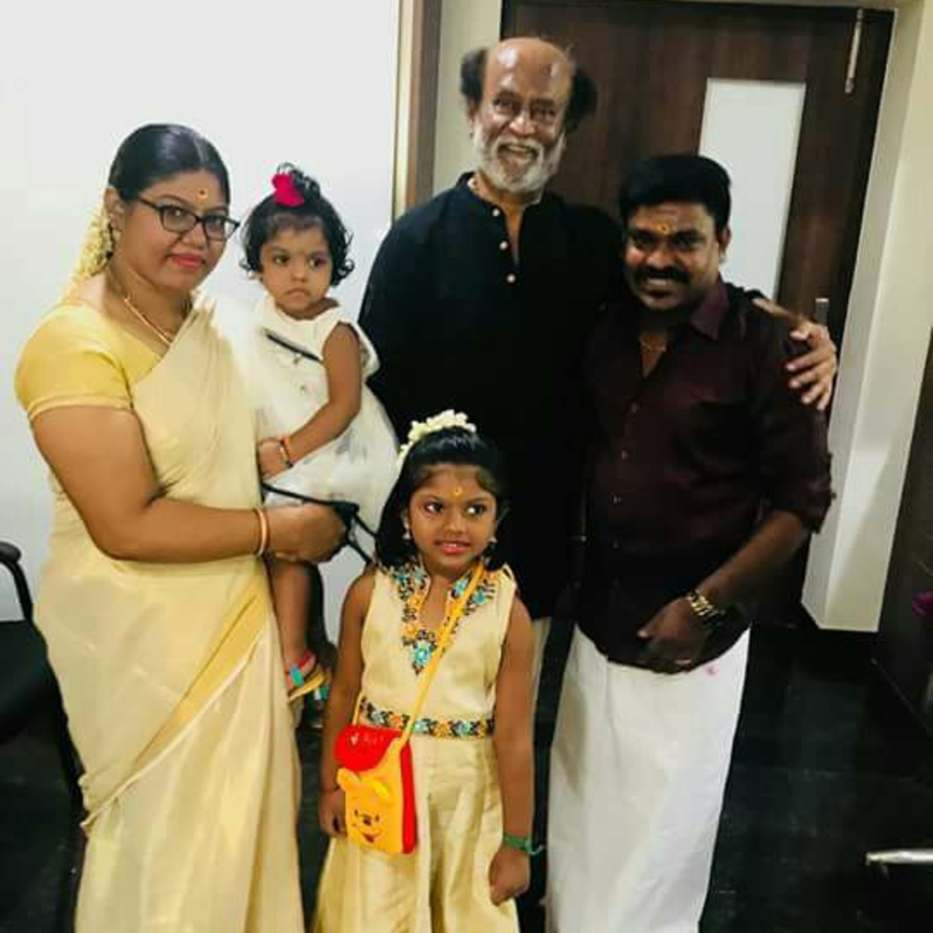 BE POSITIVE - YOU CAN ACHIEVE