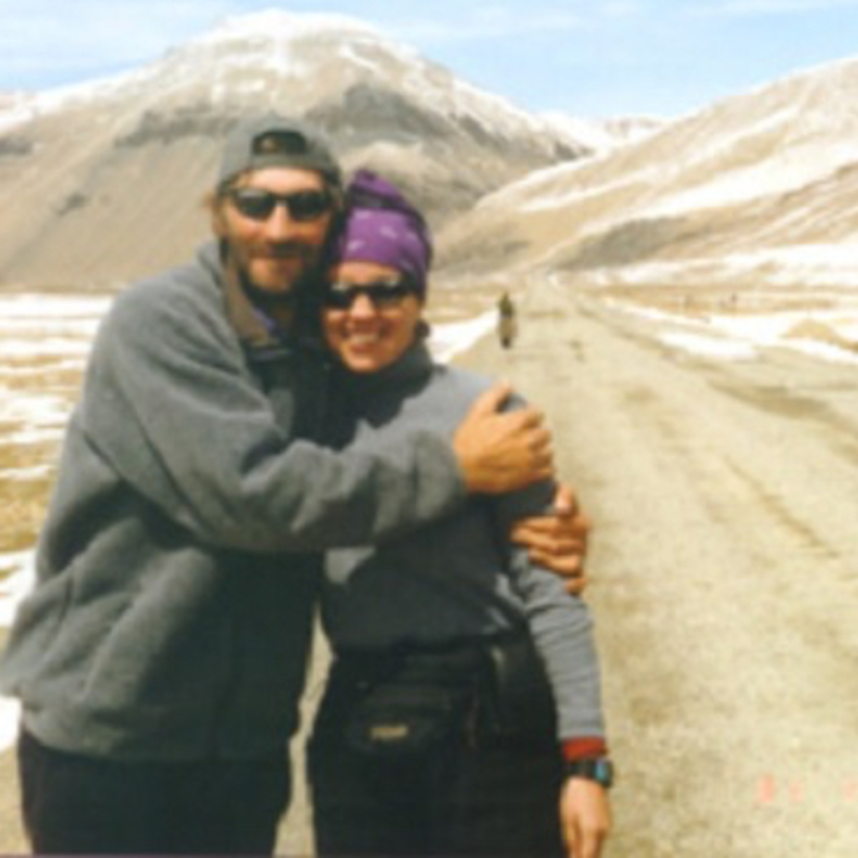 Episode 142 [Part 1 of 2]: Francys & Sergei Arsentiev - American Couple Killed On Everest In 1998  episode artwork