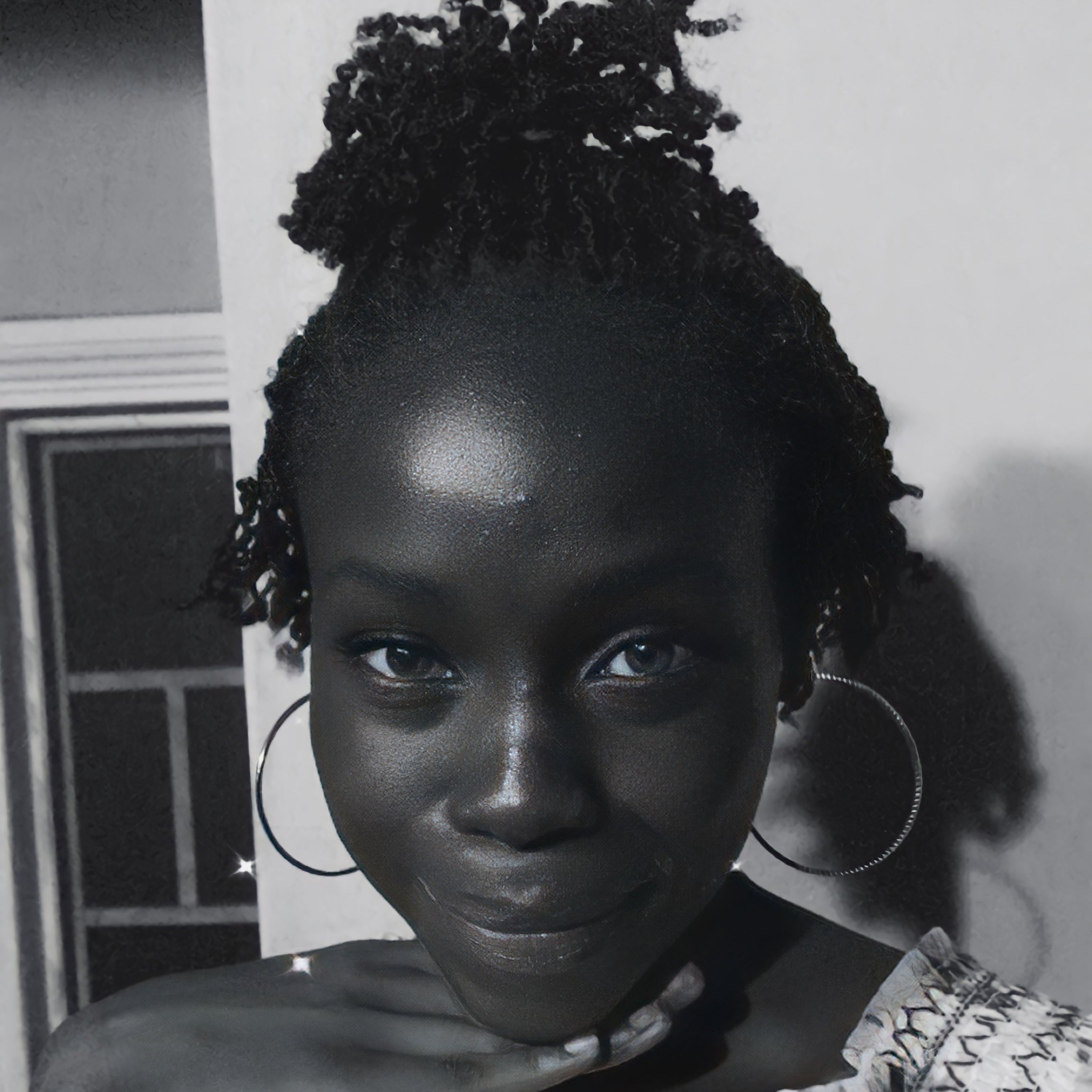 Listen to Deola🎧