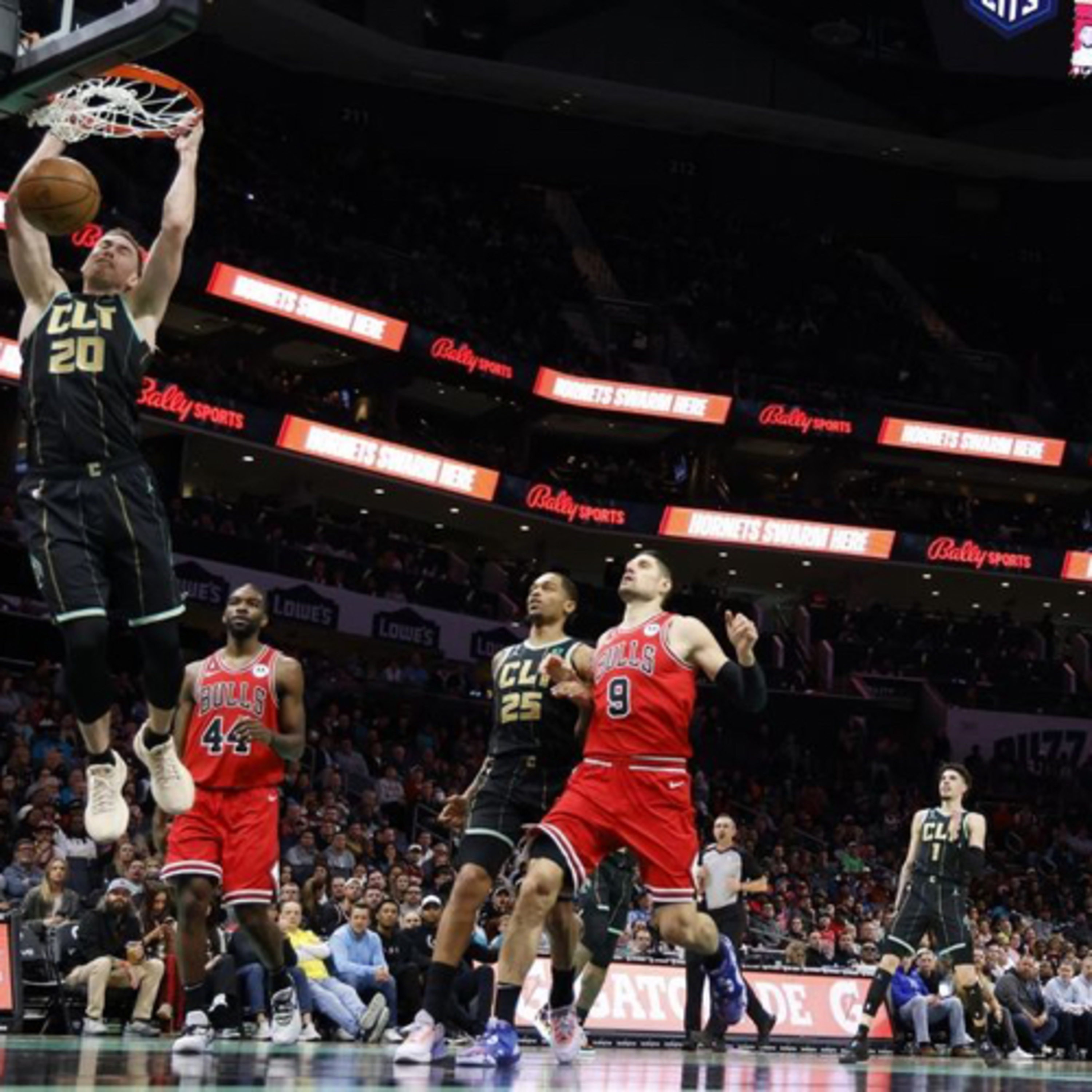 Emergency Chicago Bulls Podcast: Time to Hit the Panic Button episode artwork