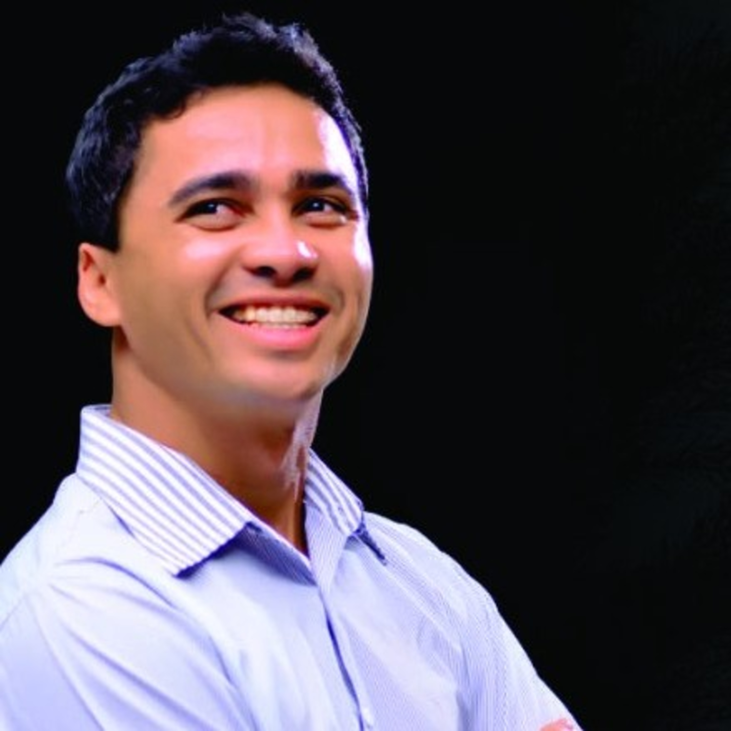 PADRE IVANILTON SILVA
