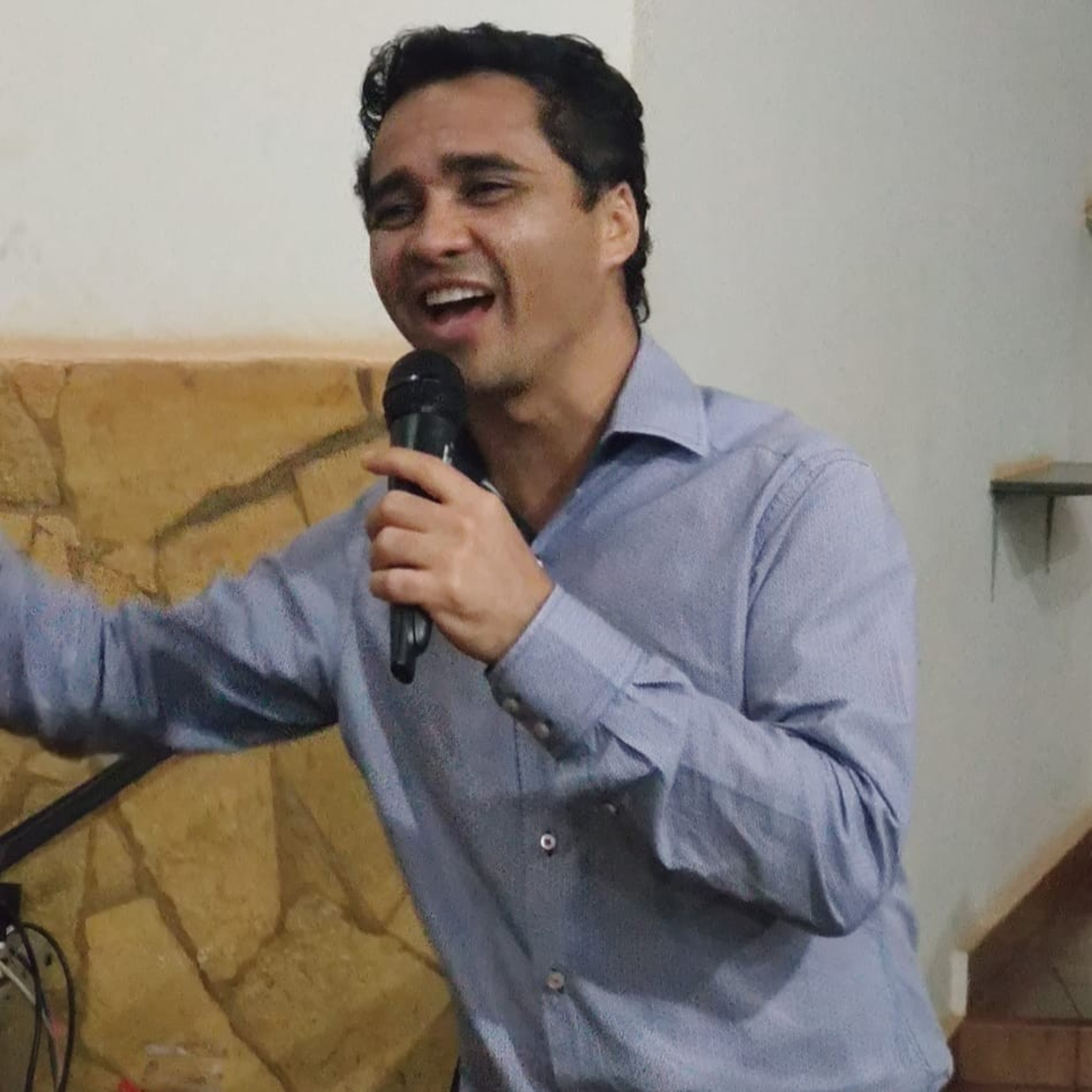 PADRE IVANILTON SILVA