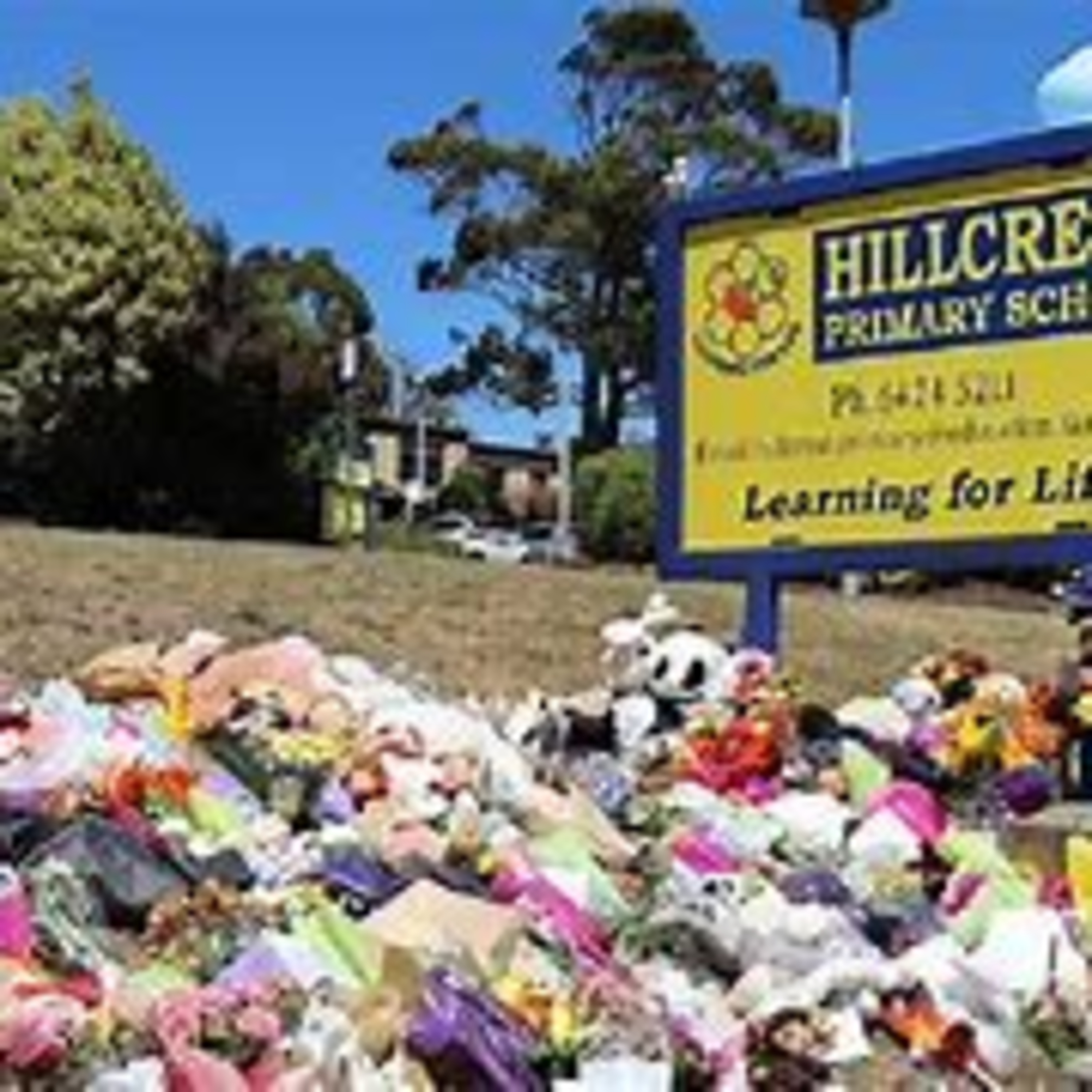 Trágico accidente en Tasmania: 5 niños perdieron la vida (La Semana-18-12-21) episode artwork
