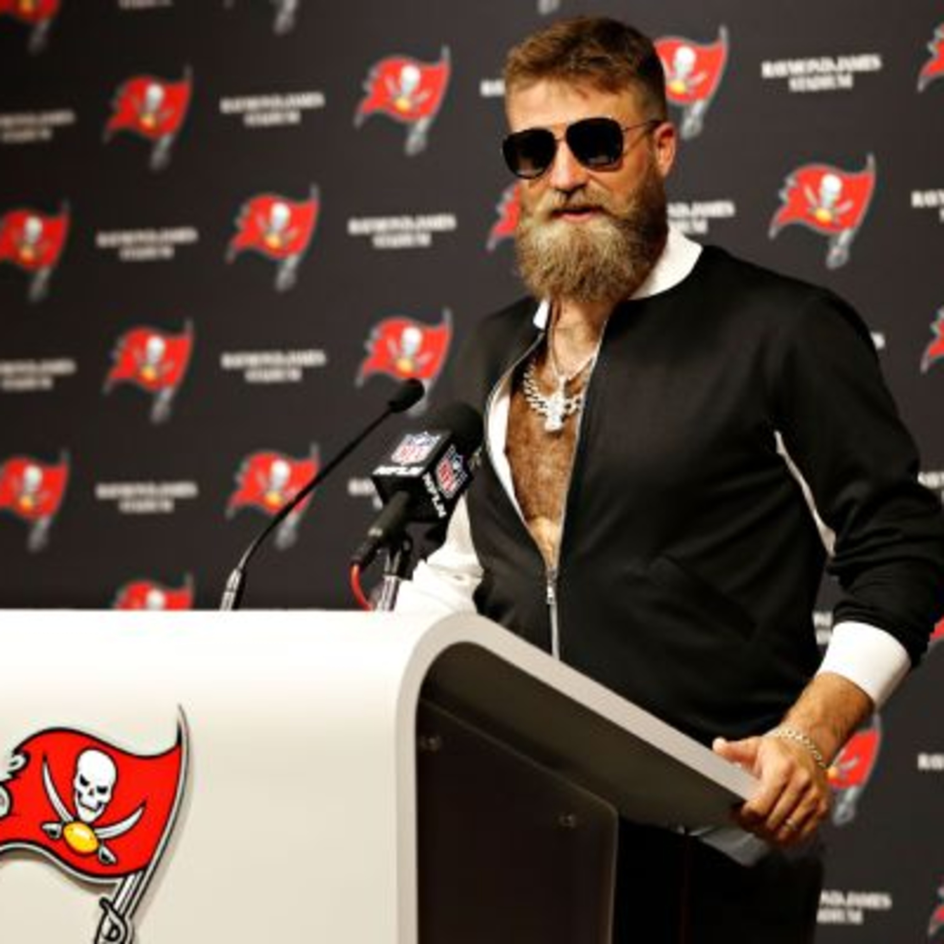 Fantasy Football Week 3 Start Em Sit Em  episode artwork
