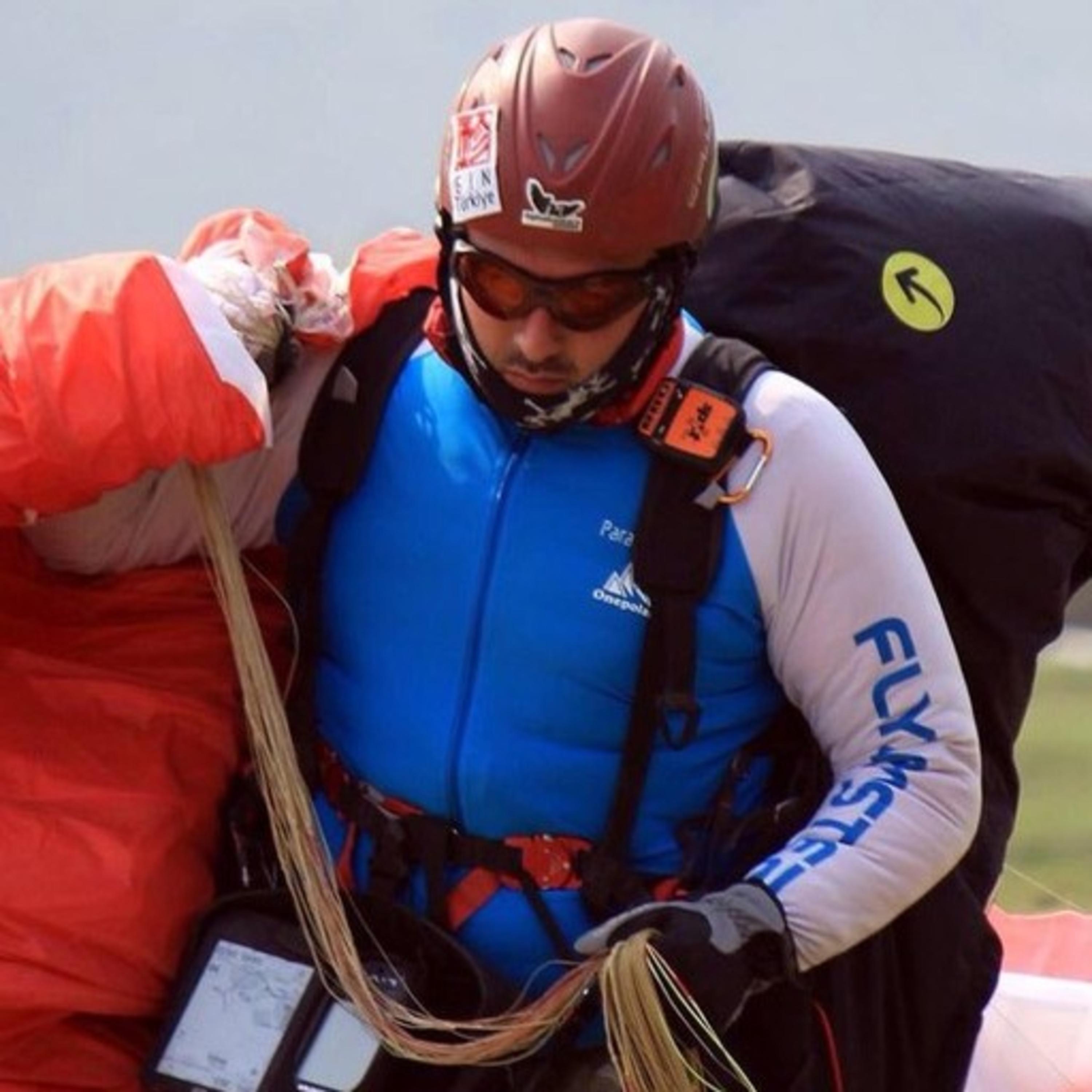 Staying Alive in Paragliding