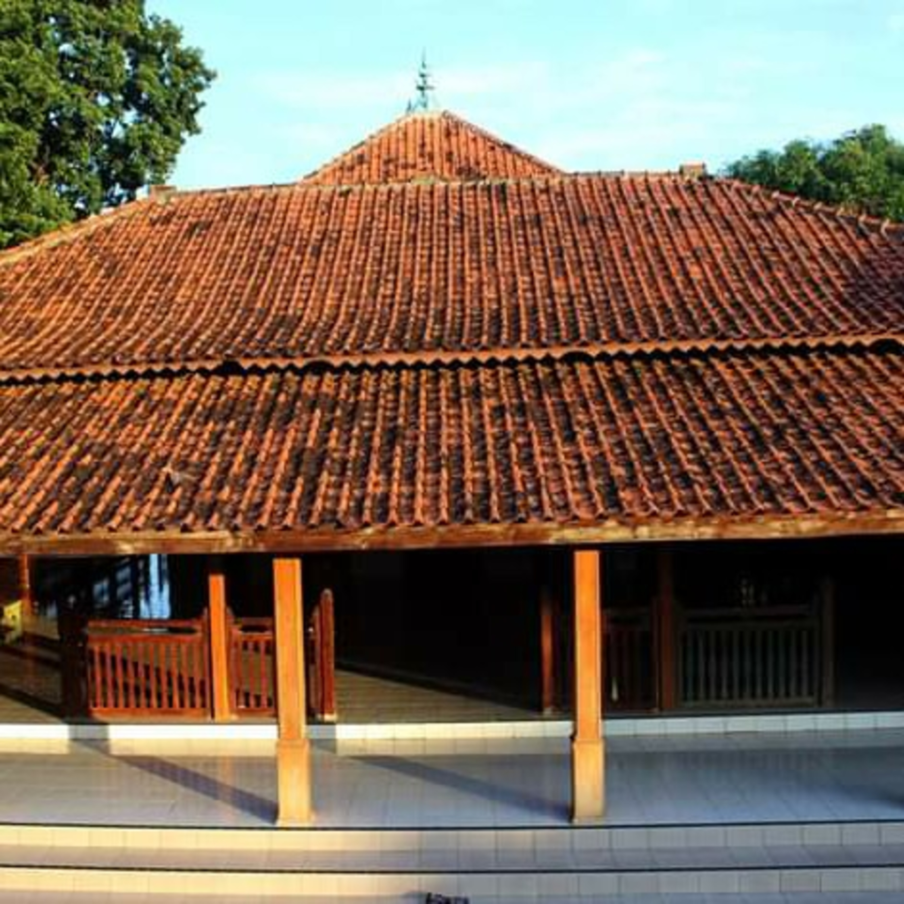 Al Firdaus Buntet Pesantren