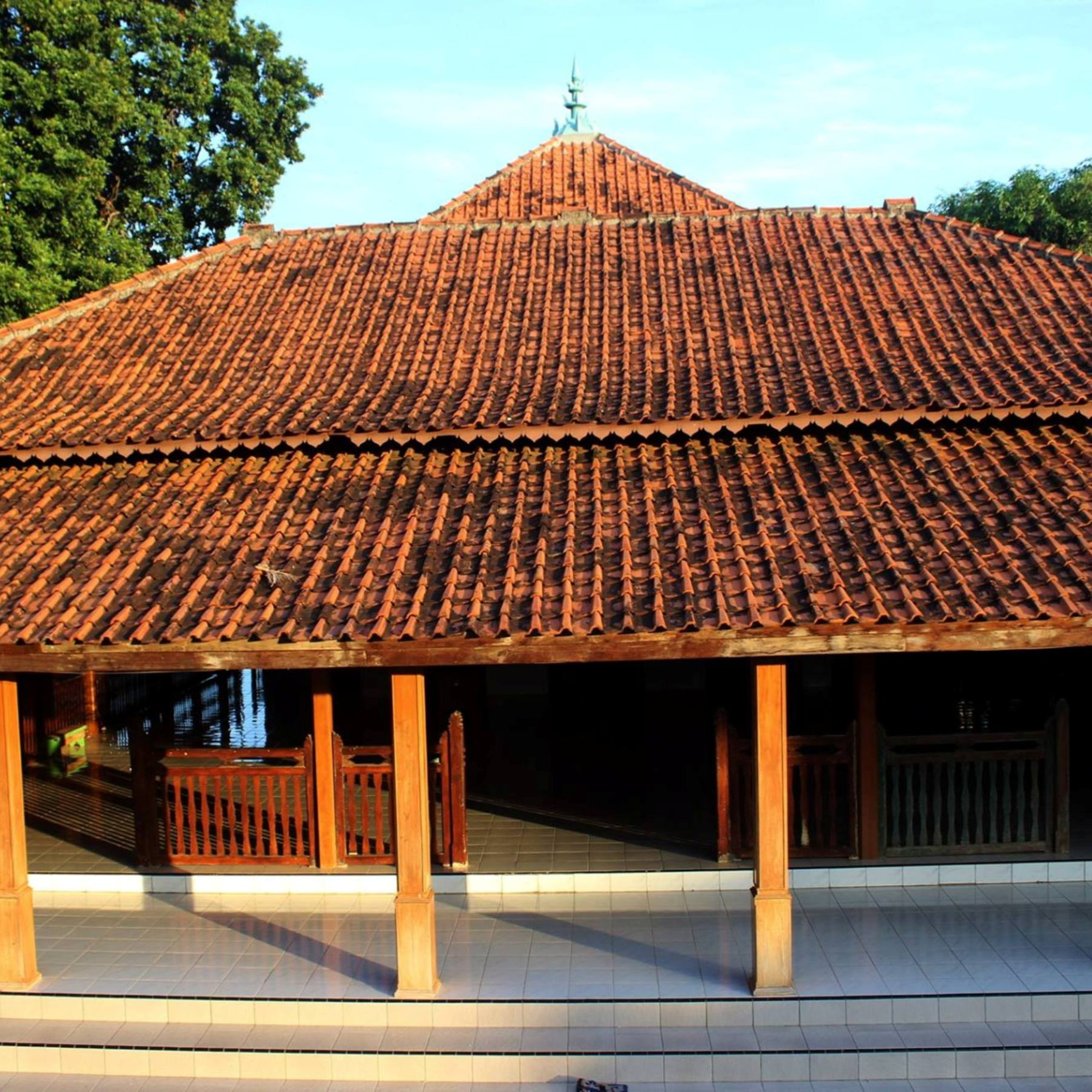 Al Firdaus Buntet Pesantren