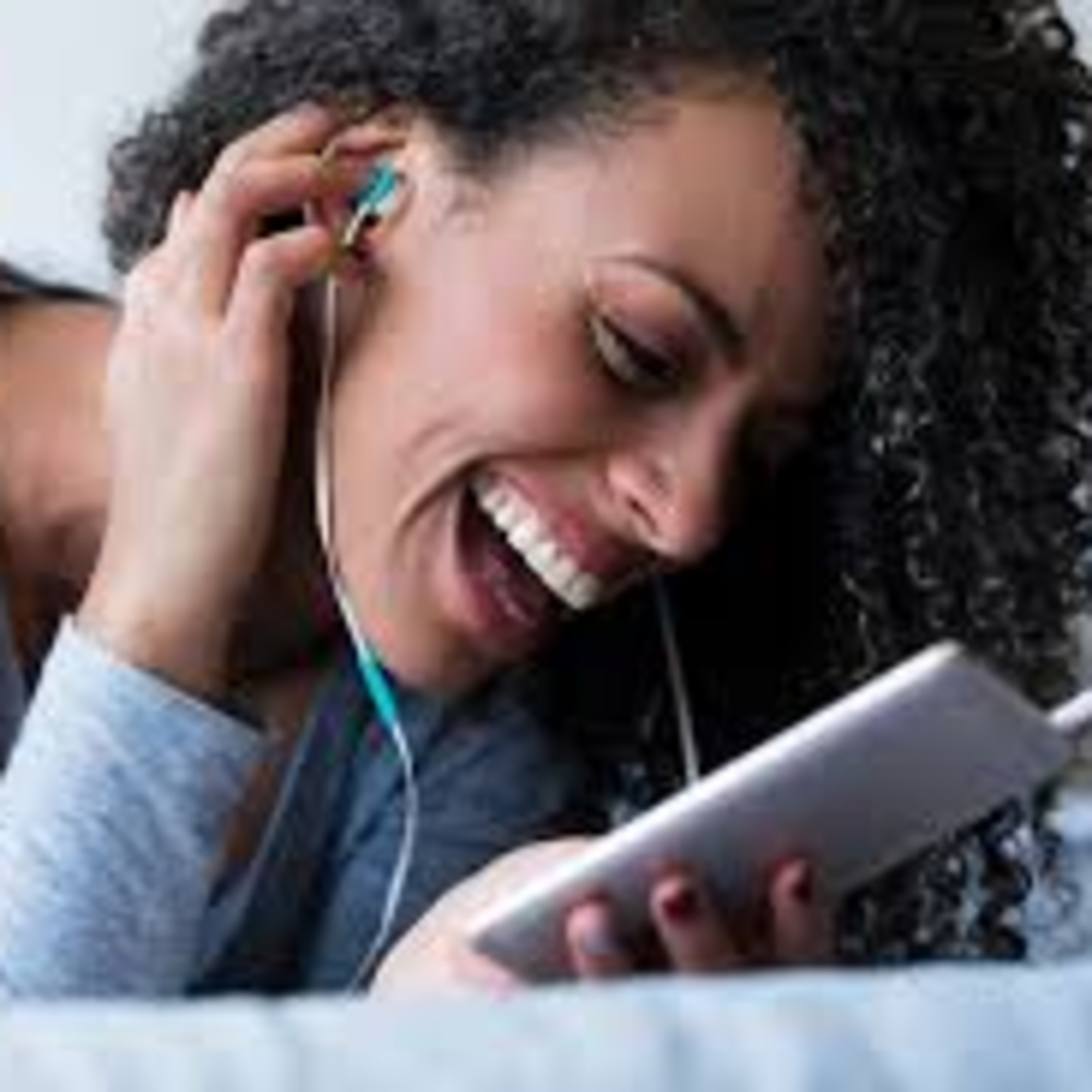 Bem vindo(a) aos podcasts Rádio Mundo Brasil