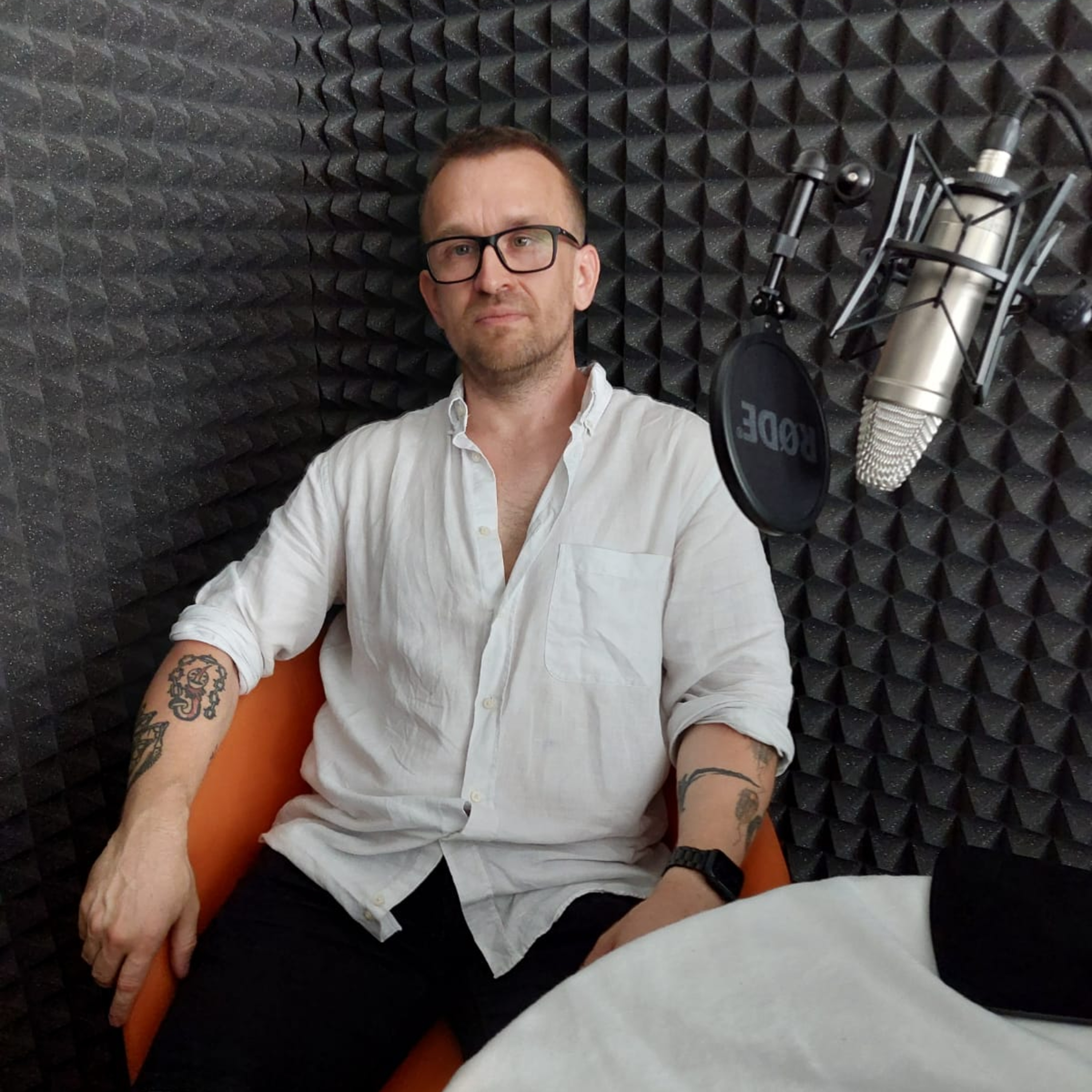 Host Reportéra