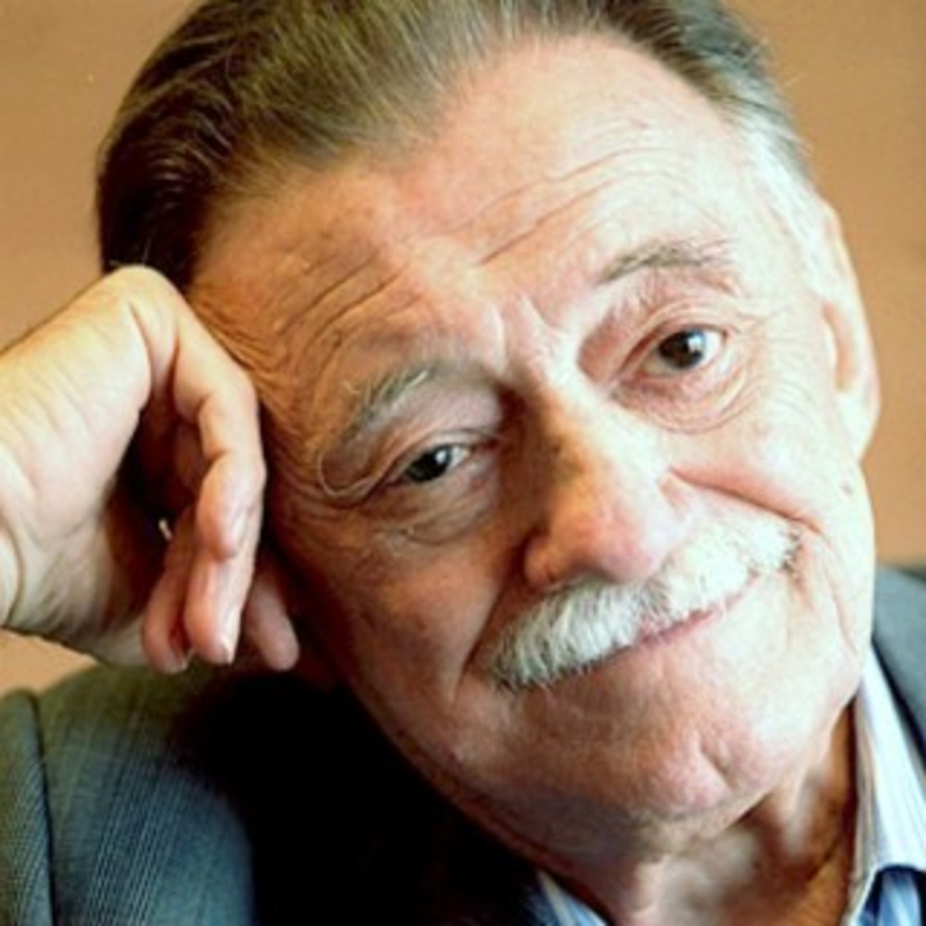 Desde los afectos. Mario Benedetti episode artwork