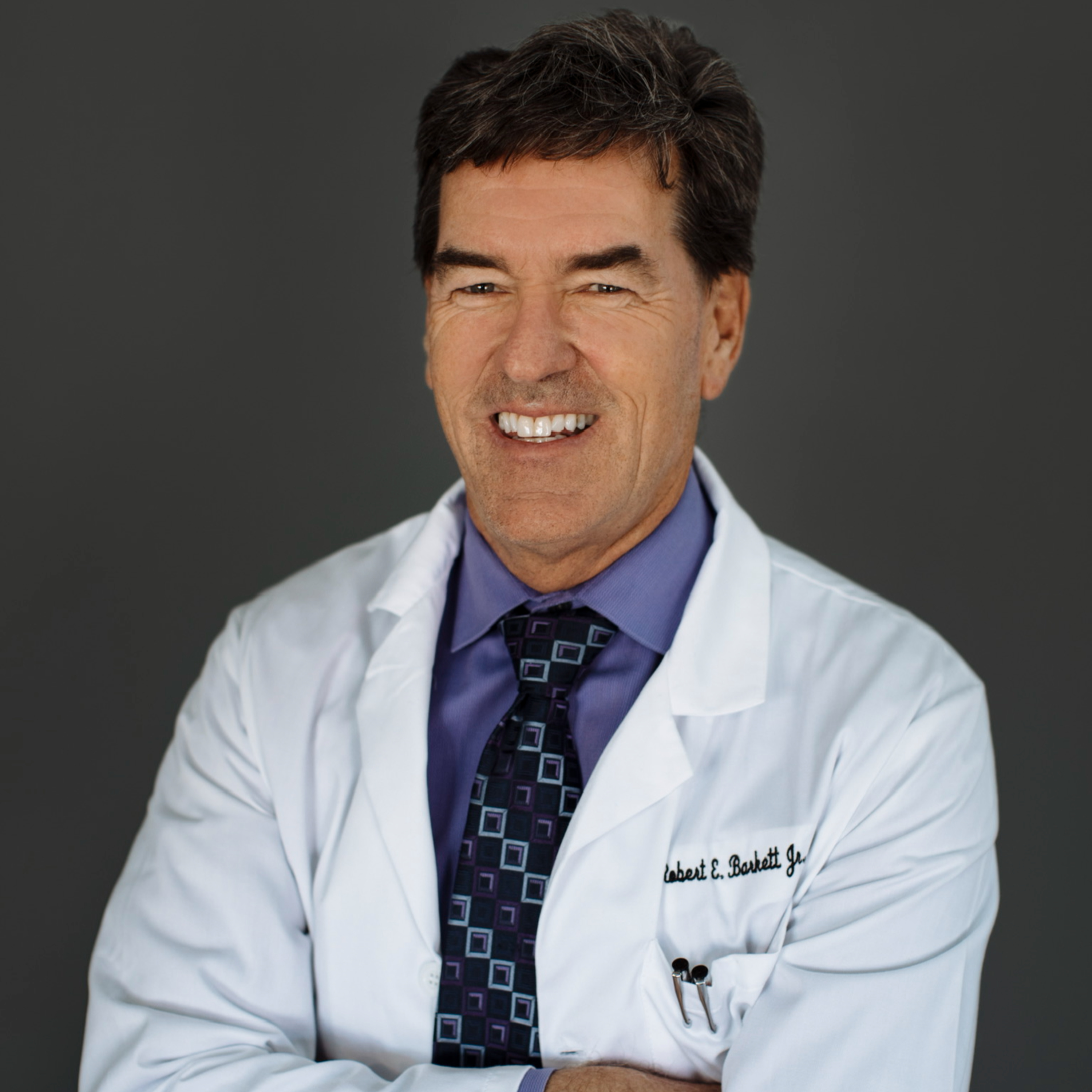 Ep. 333 - Simple Medicine with Dr. Rob Barkett episode artwork