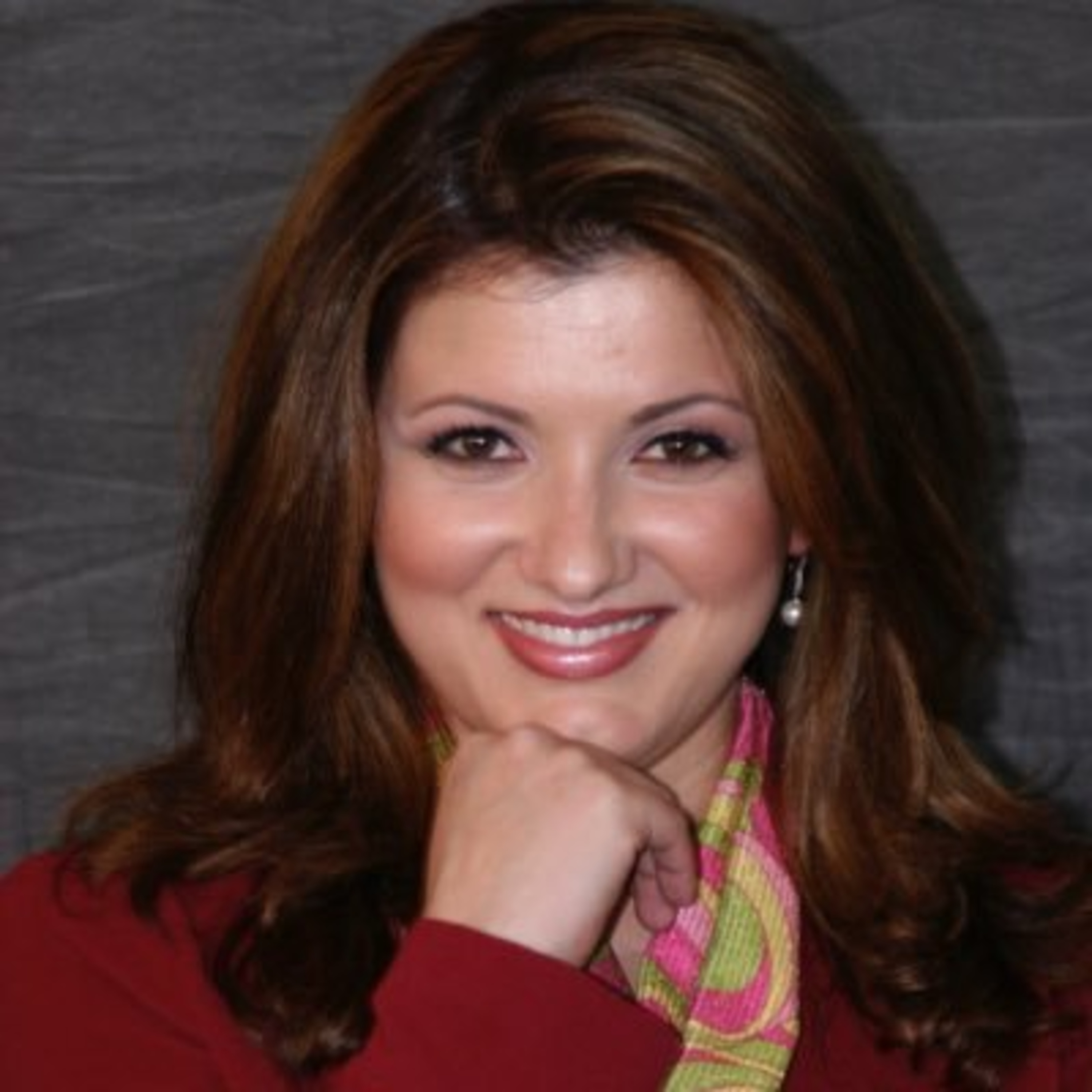 Ep. 495 - Expanding Love & Unity through Art with Niosha Nafei-Jamali episode artwork