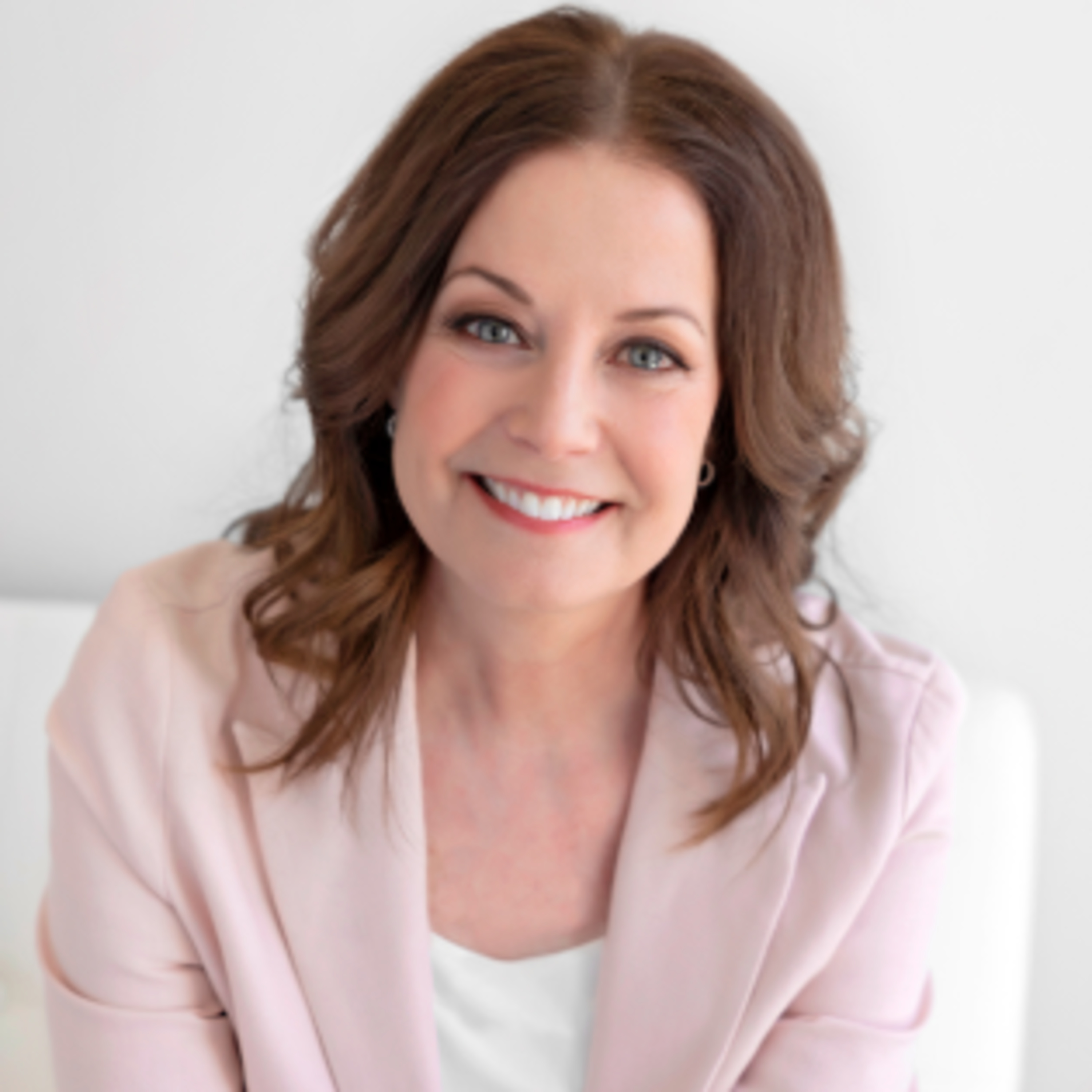 Ep. 565 - Stories of Heaven's Bell Can Heal Us with Sherrie Barch episode artwork