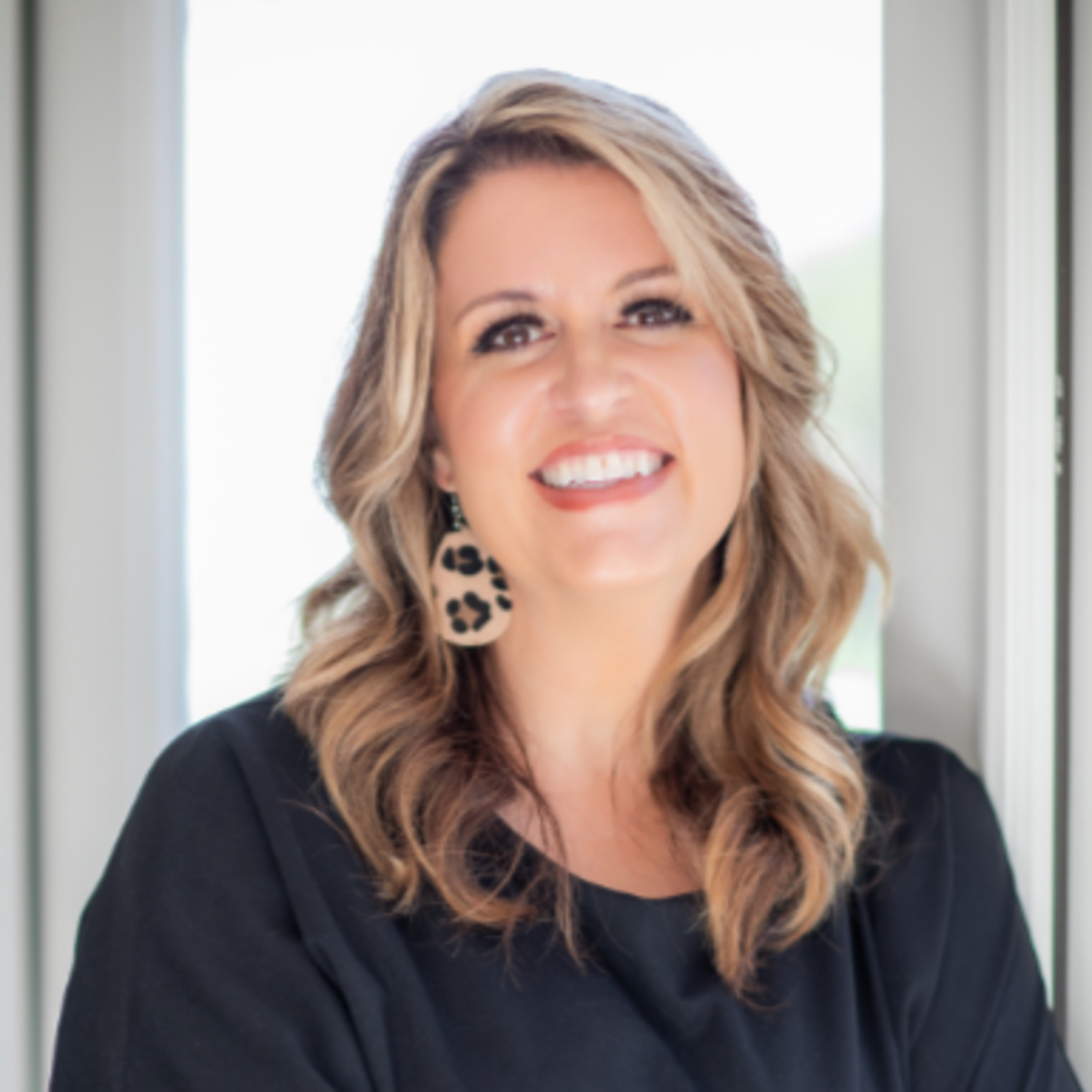 Ep. 603 - Leap of Faith Can Lead to a Business Life you Love with Natalie Lavelock episode artwork