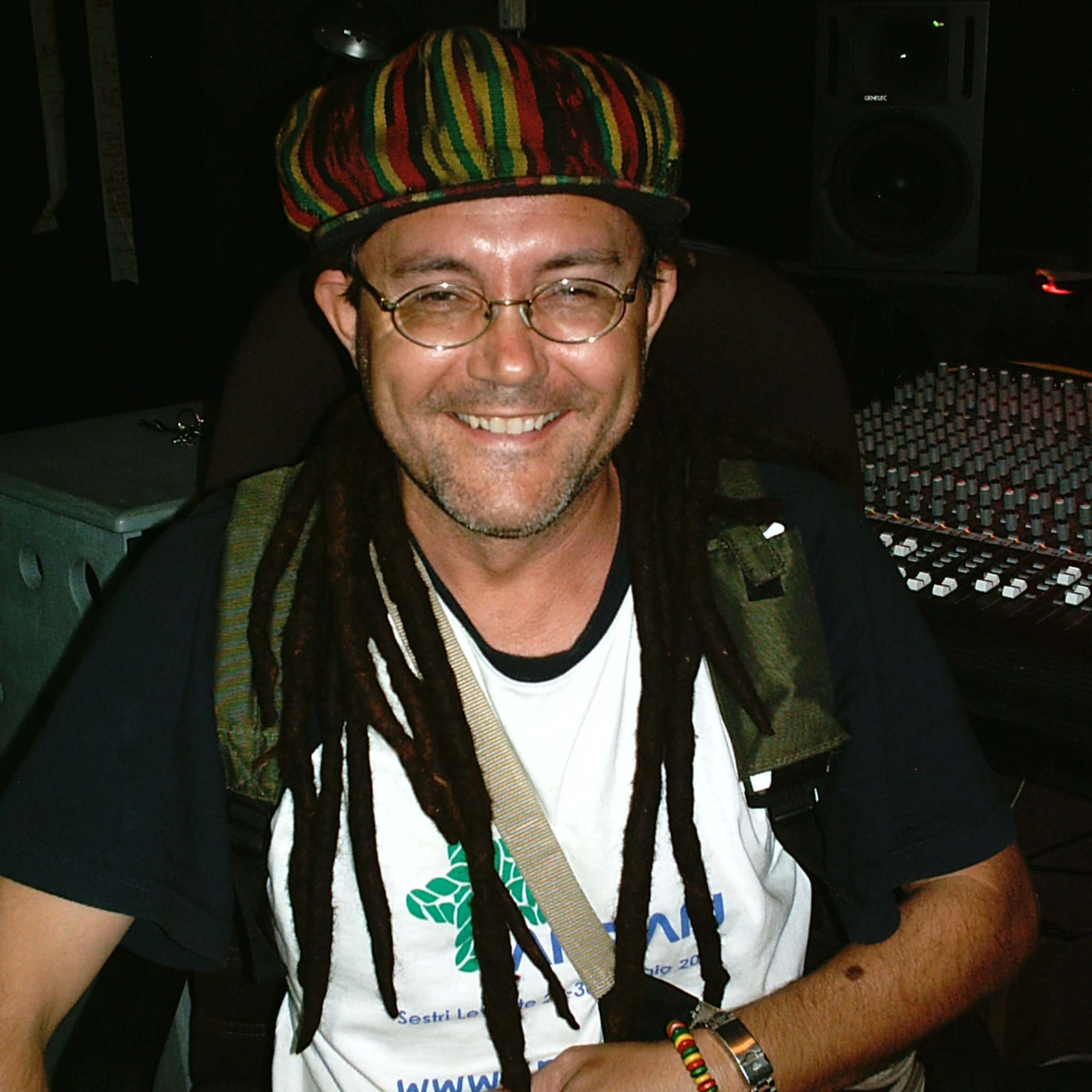Angy Dj Social Radio