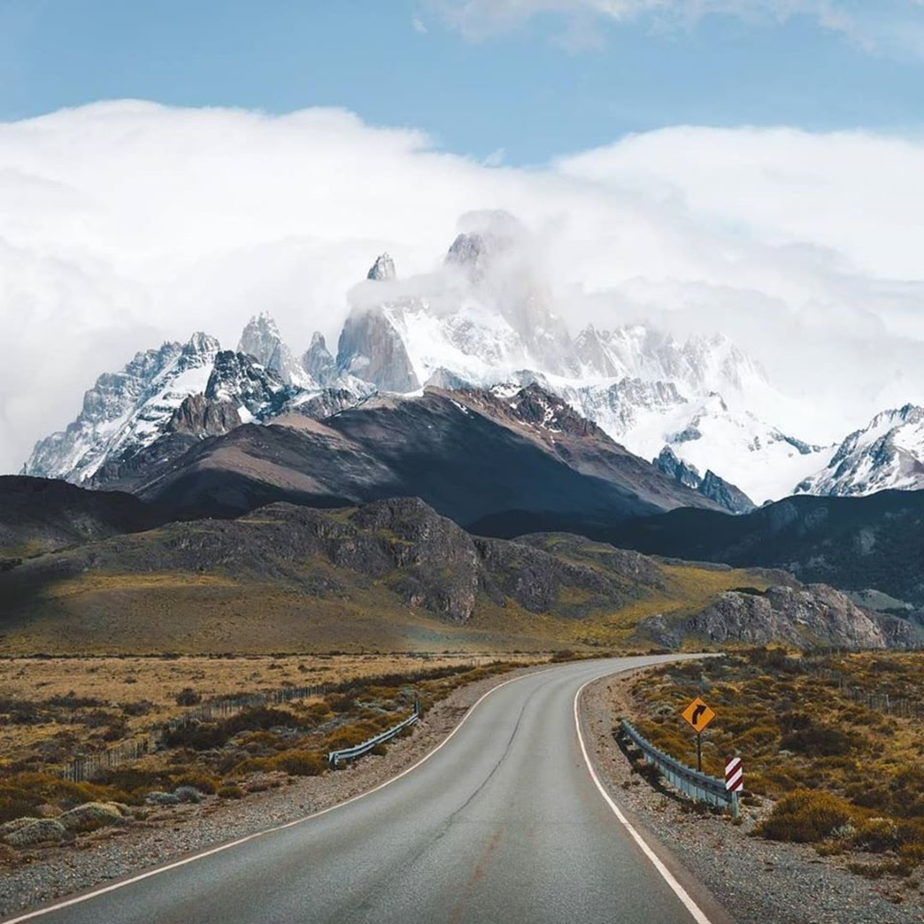 El Chaltén - Capital Nacional del Trekking - Santa Cruz - Patagonia - Argentina episode artwork