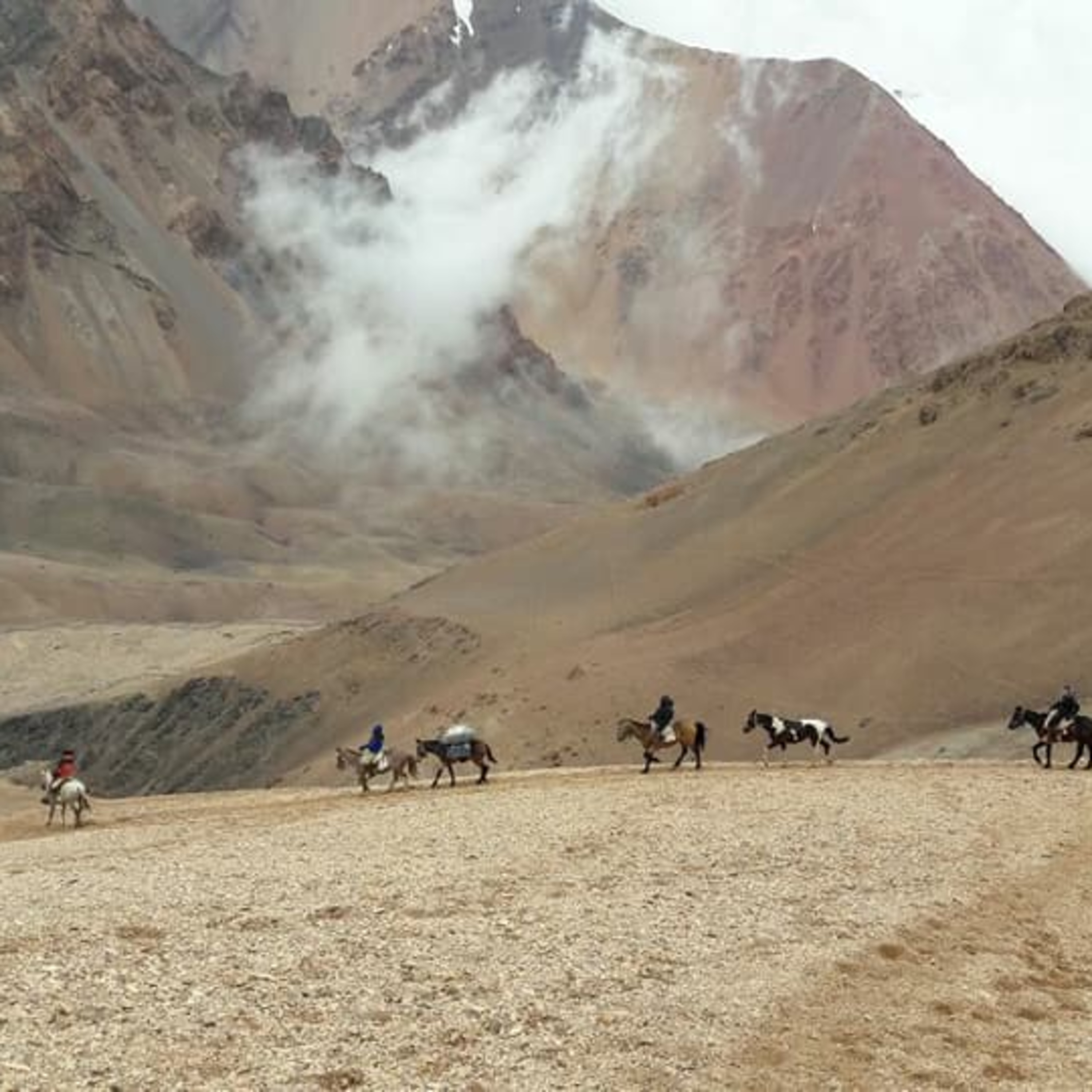 Cruce de los Andes a caballo: siguiendo la ruta sanmartiniana - San Juan - Argentina episode artwork