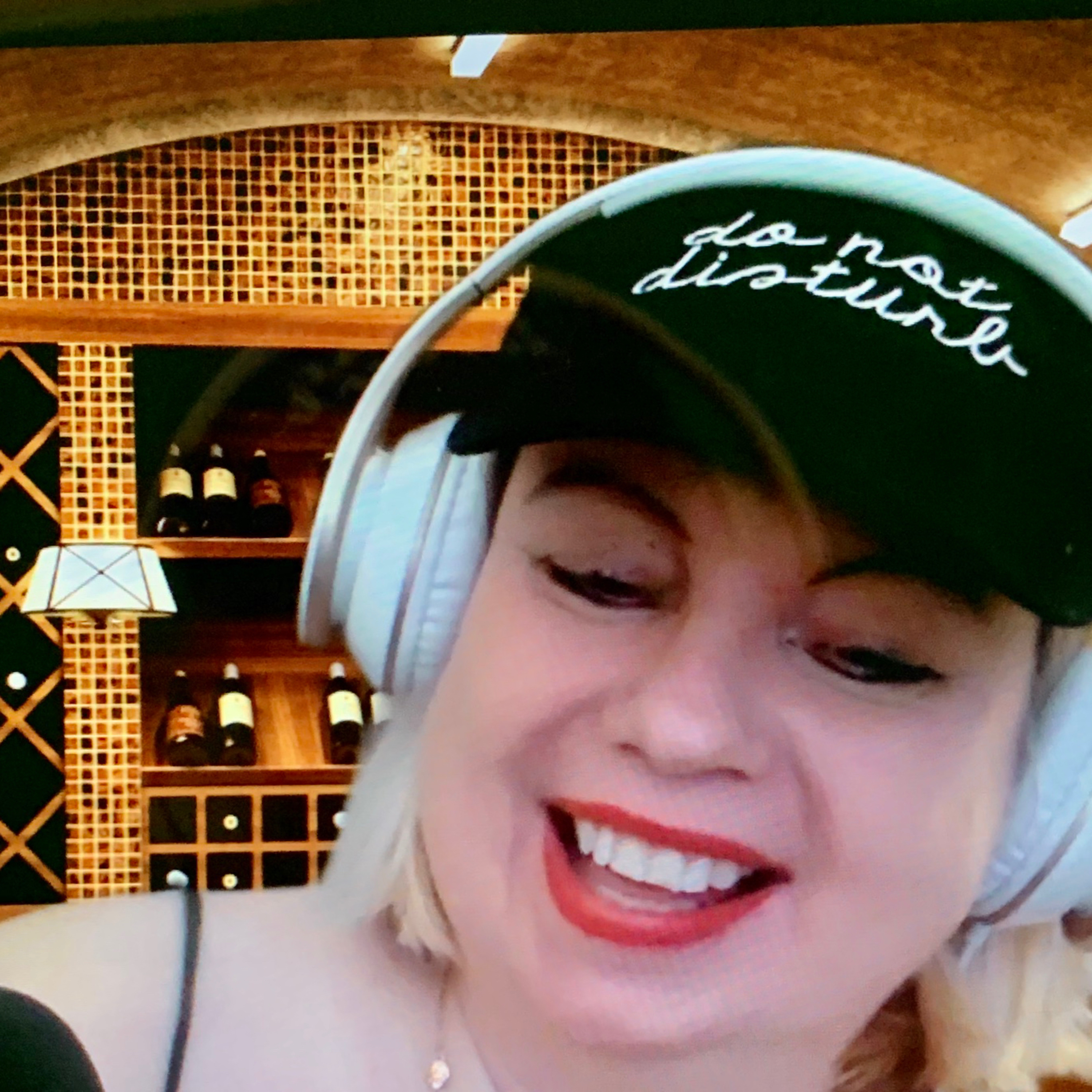 Fire Chat with Mirella: Zeitgeist, AI + Real Estate Tips & Hacks