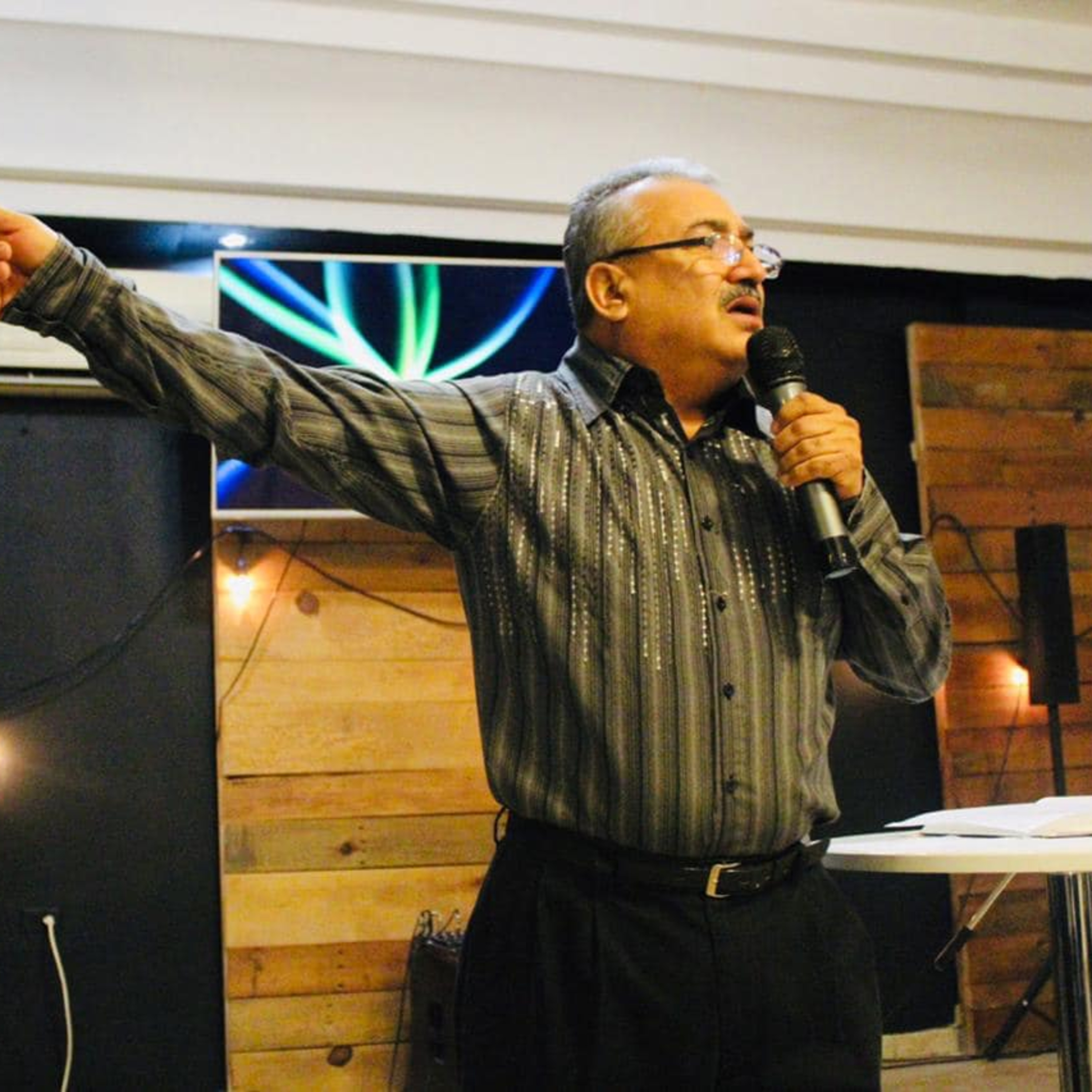 Ps. Ángel López