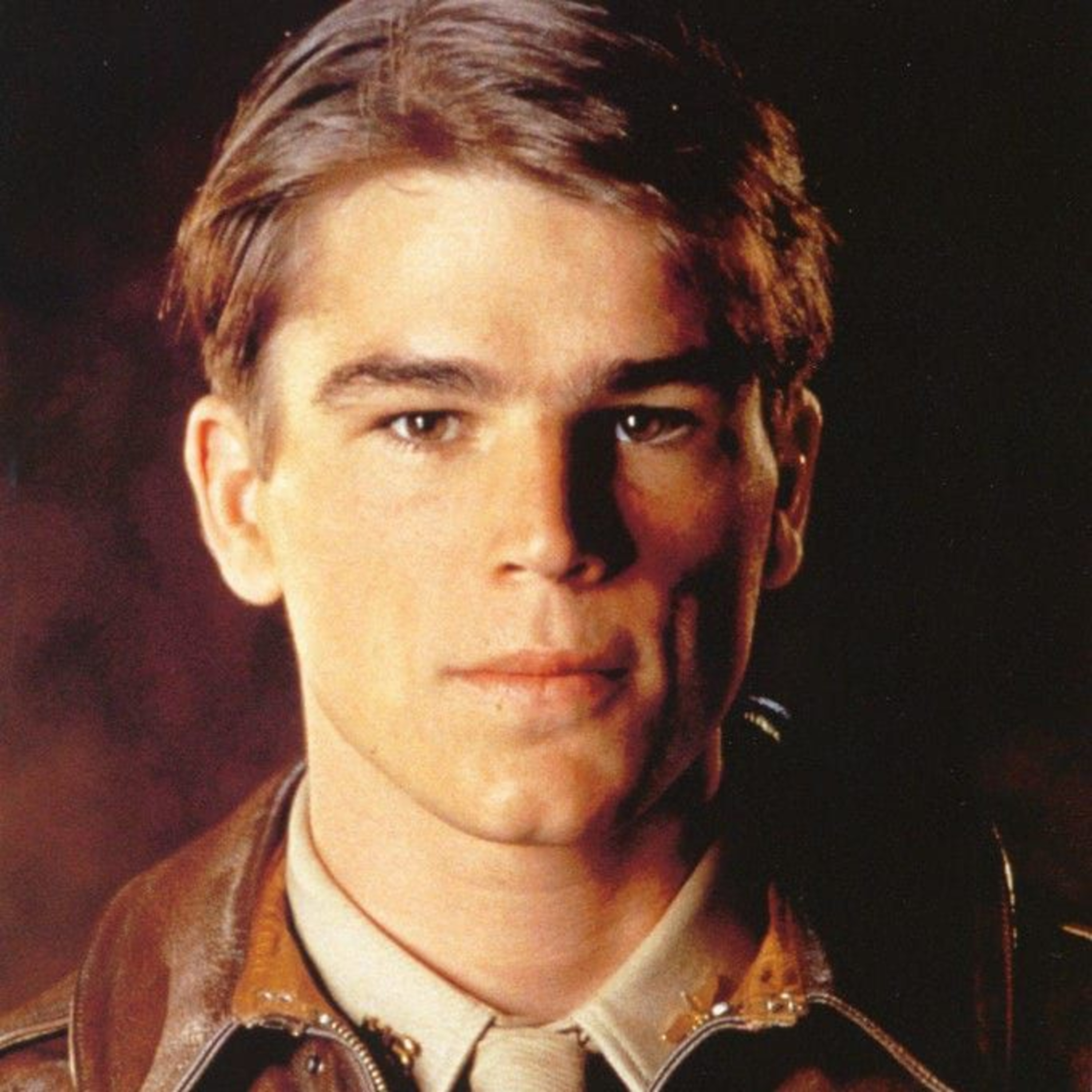 Josh Hartnett episode artwork