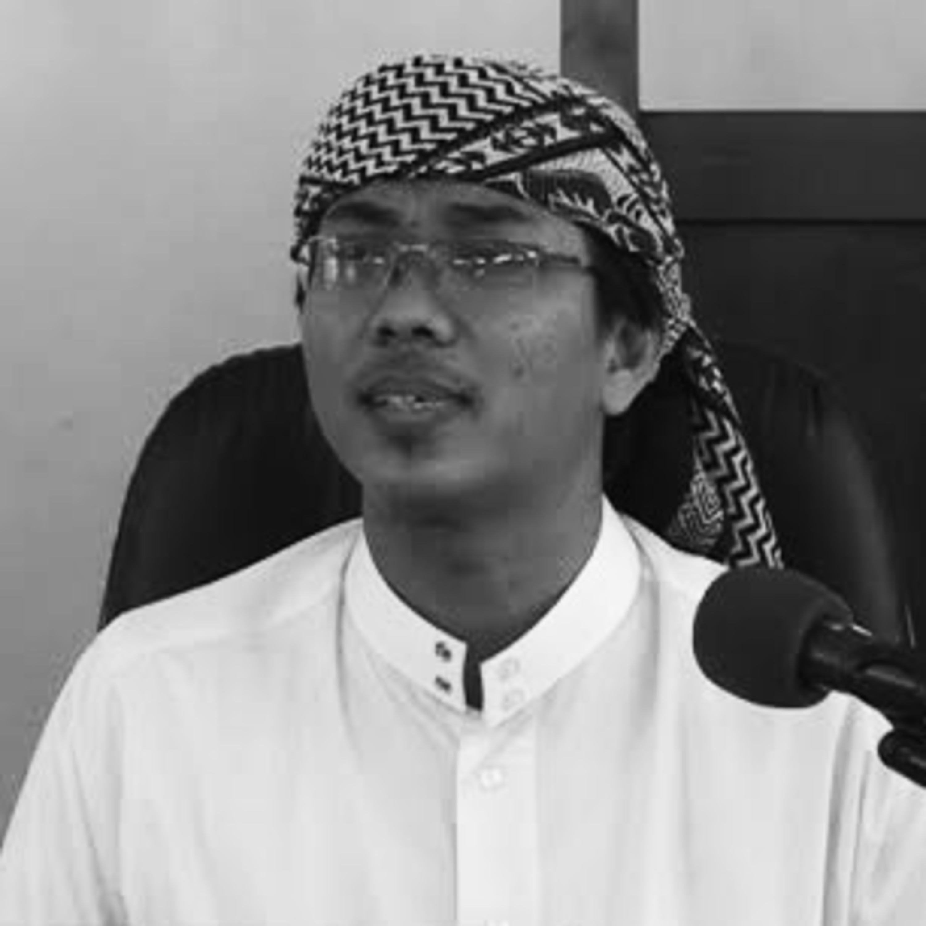 Kajian Sunnah Surah Azzukhruf Ayat 23-25 Al Ustadz Abdul Malik Hafizhahullah episode artwork