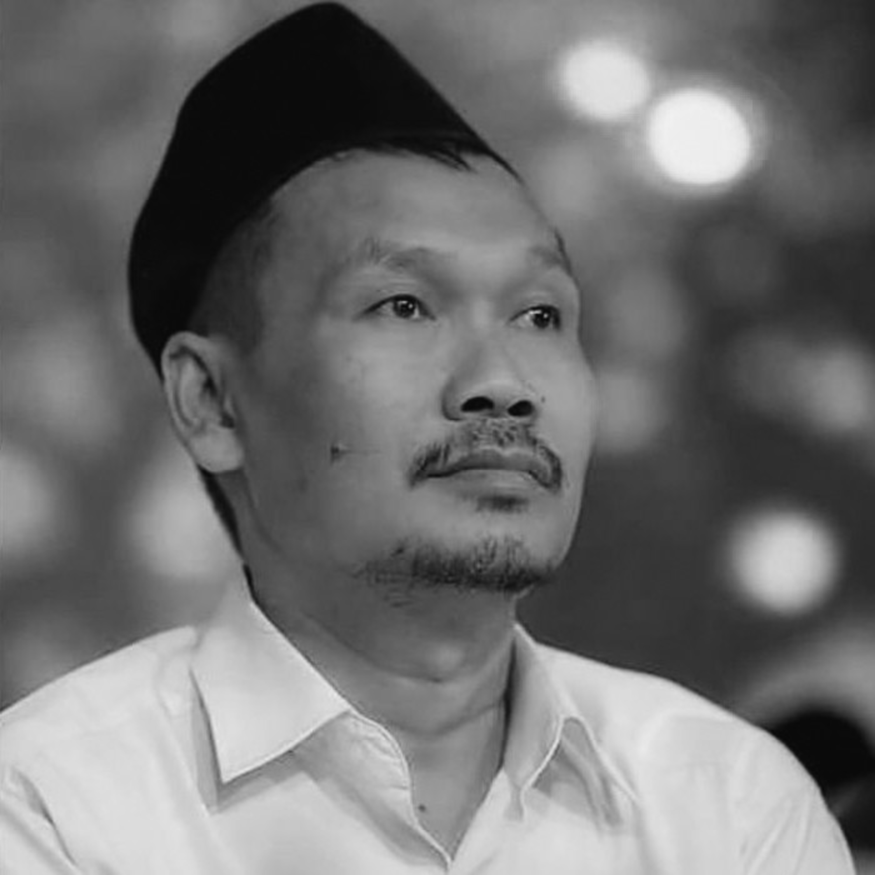Jangan Kafirkan Orang Yang Tahlilan Dikuburan oleh Gus Baha episode artwork