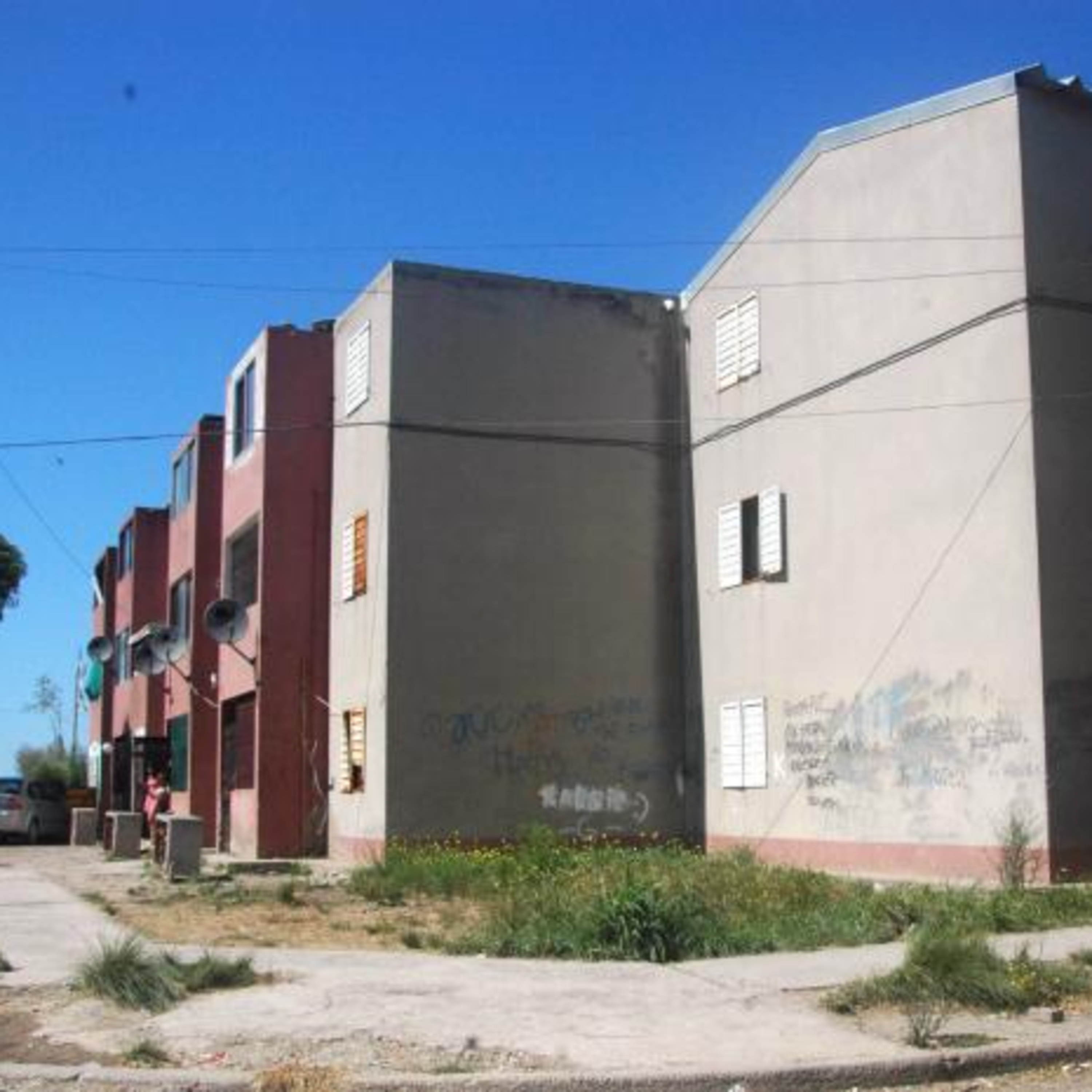 LU15