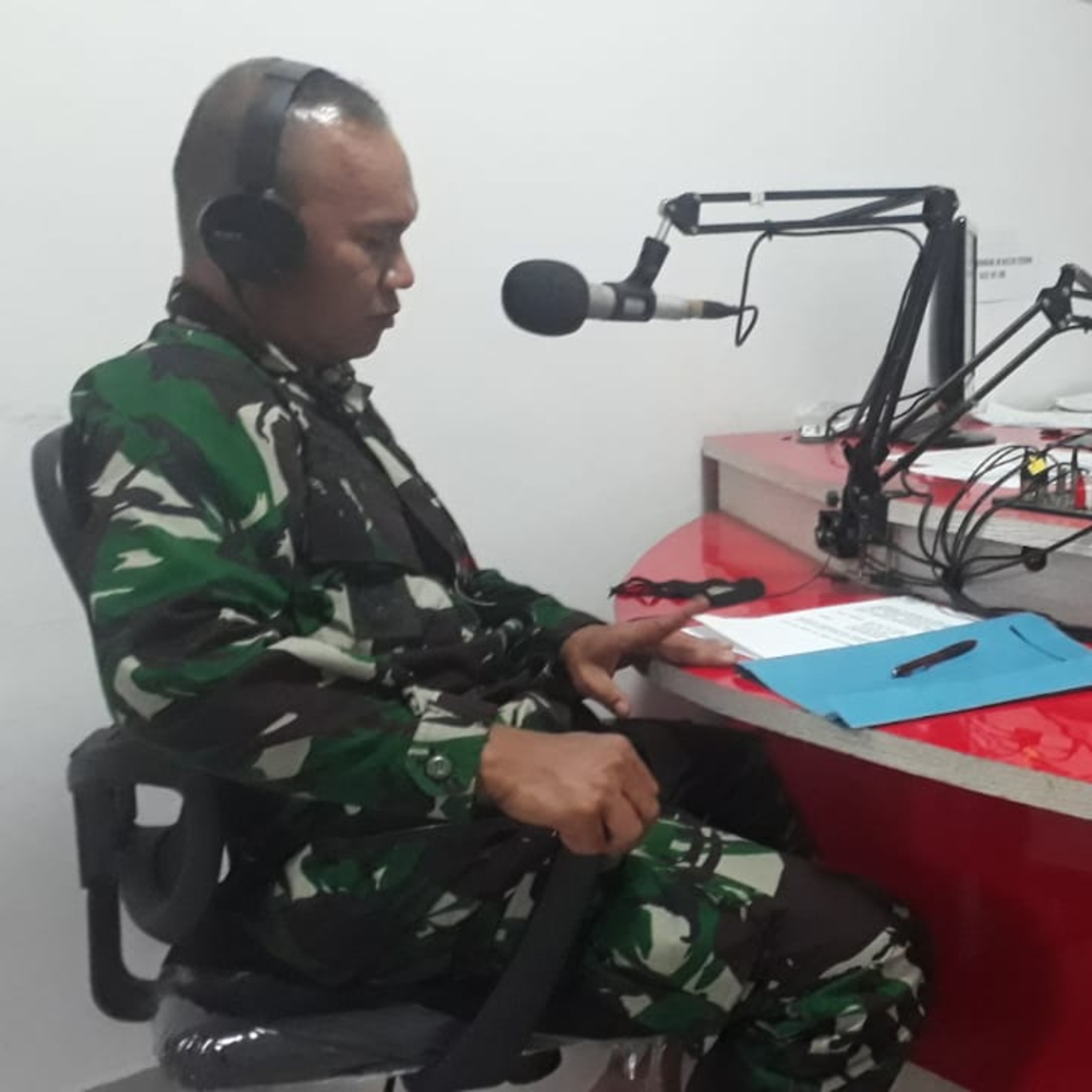 Pengumuman Vaksinasi oleh Distrik Militer 0508/Depok, bersama Kapt Arm Erwin Syaputra episode artwork
