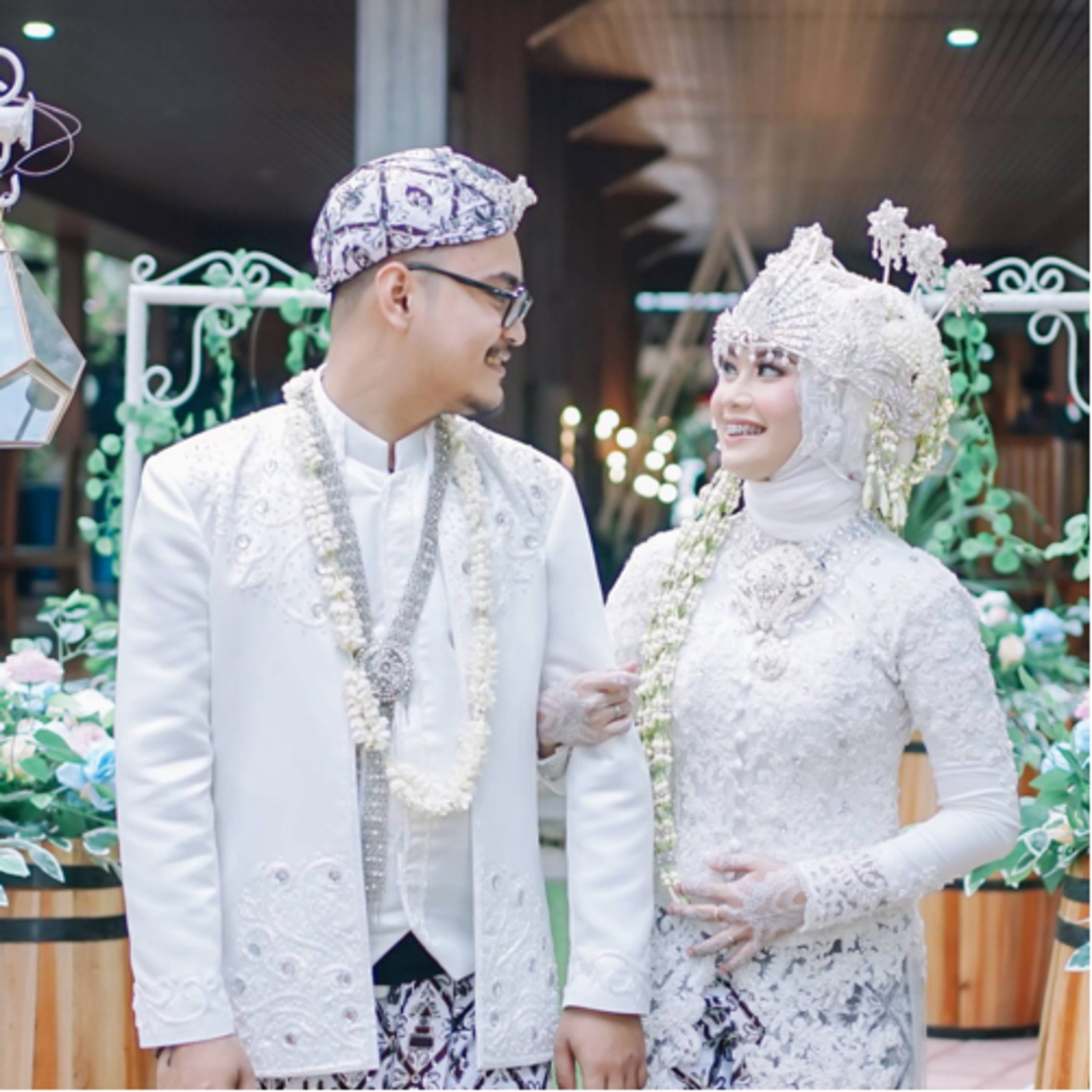 Cerita Berdua